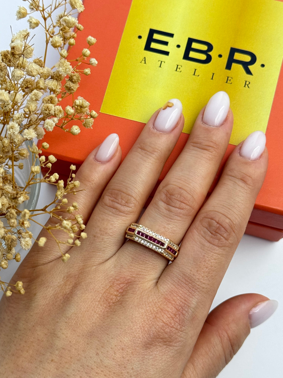 İTHAL FUŞYA TAŞ DETAYLI GOLD AYARLANABİLİR YÜZÜK