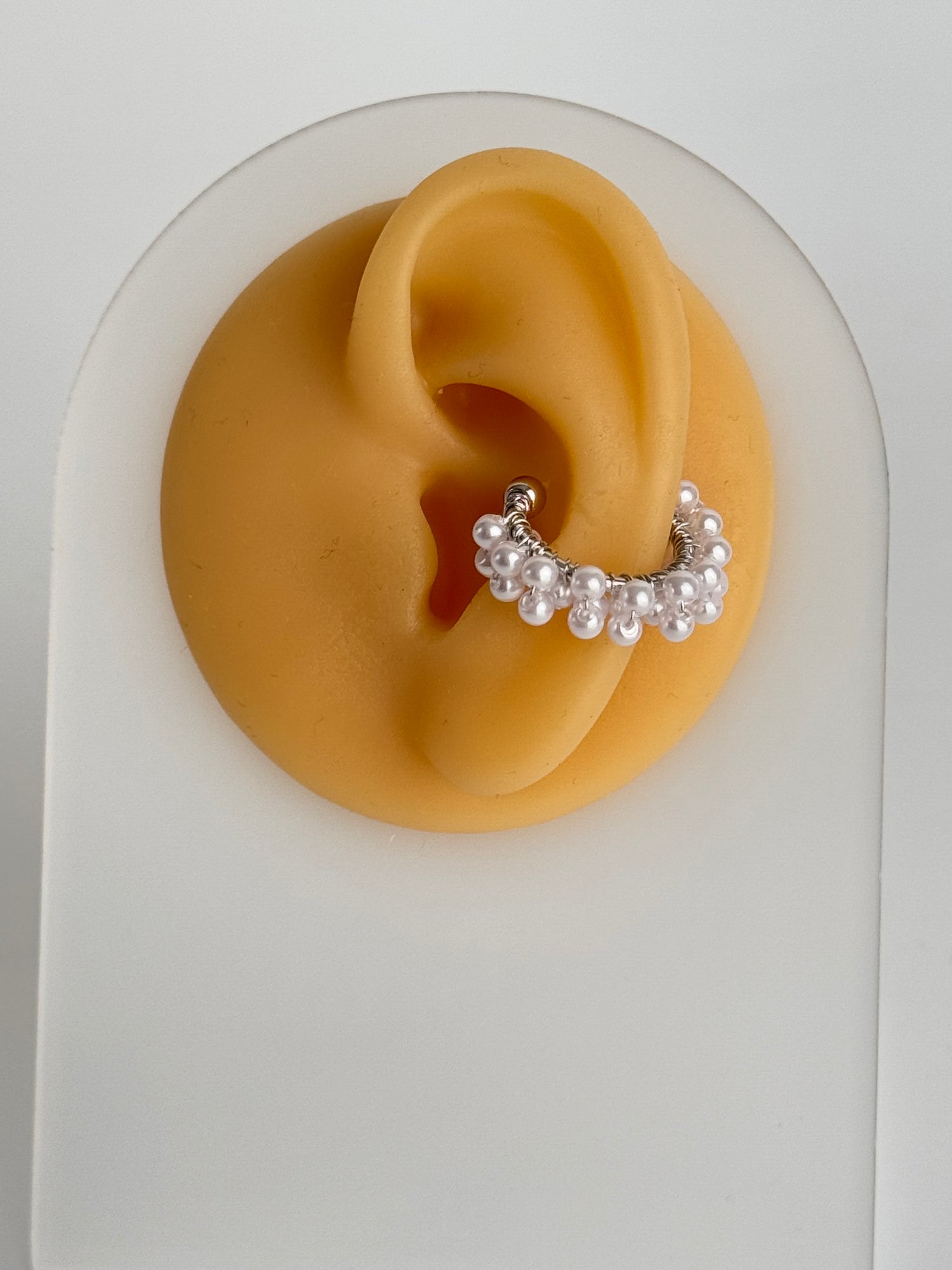 İTHAL İNCİ DETAYLI SİLVER KIKIRDAK KÜPE EARCUFF