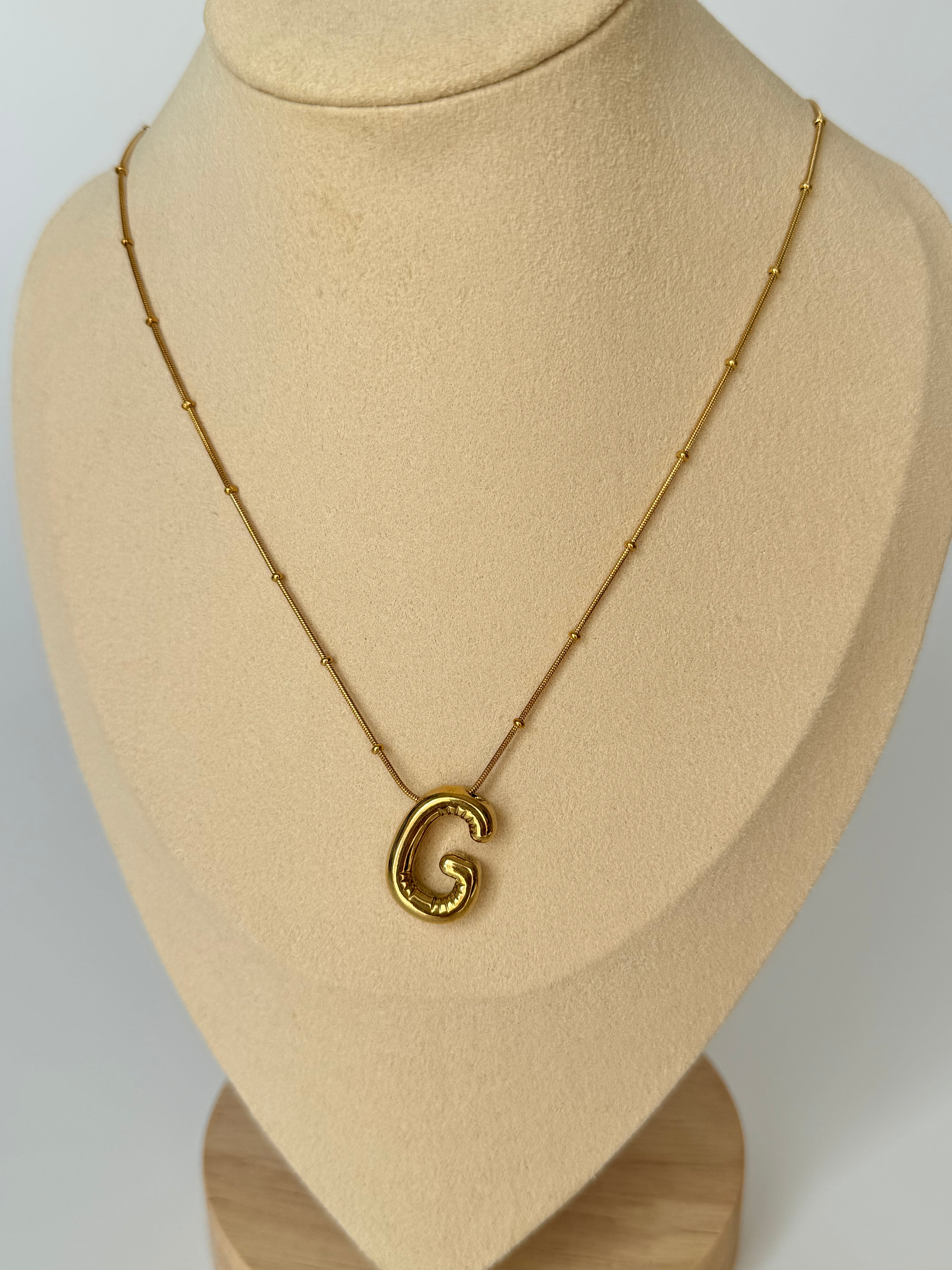 İthal Balon G Harf Gold Kolye