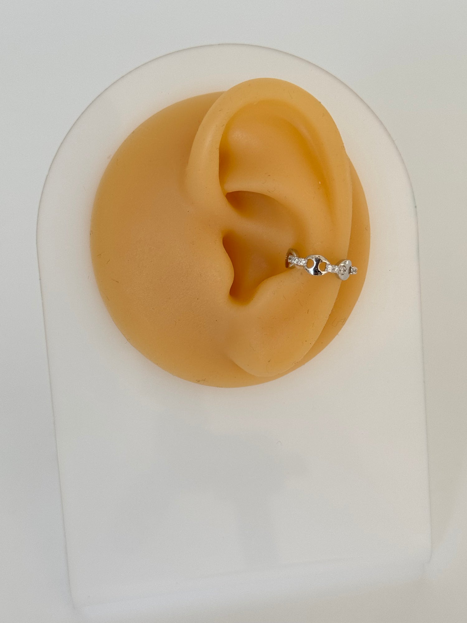 İTHAL DETAYLI SİLVER KIKIRDAK KÜPE EARCUFF