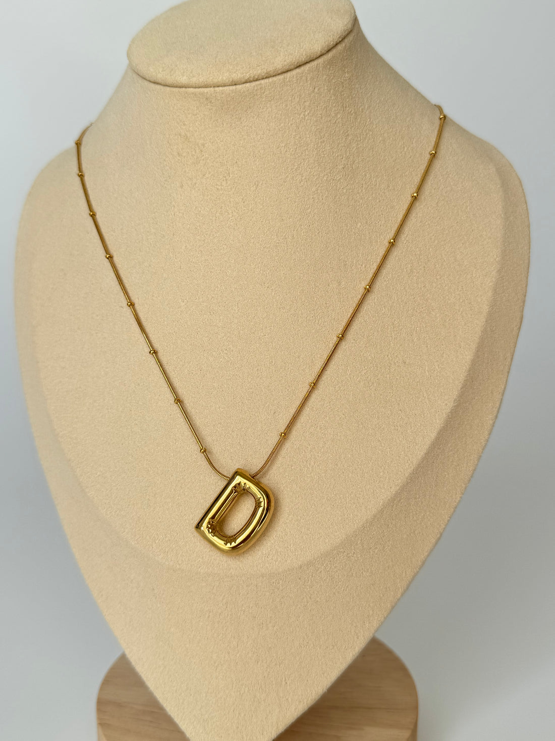 İthal Balon D Harf Gold Kolye