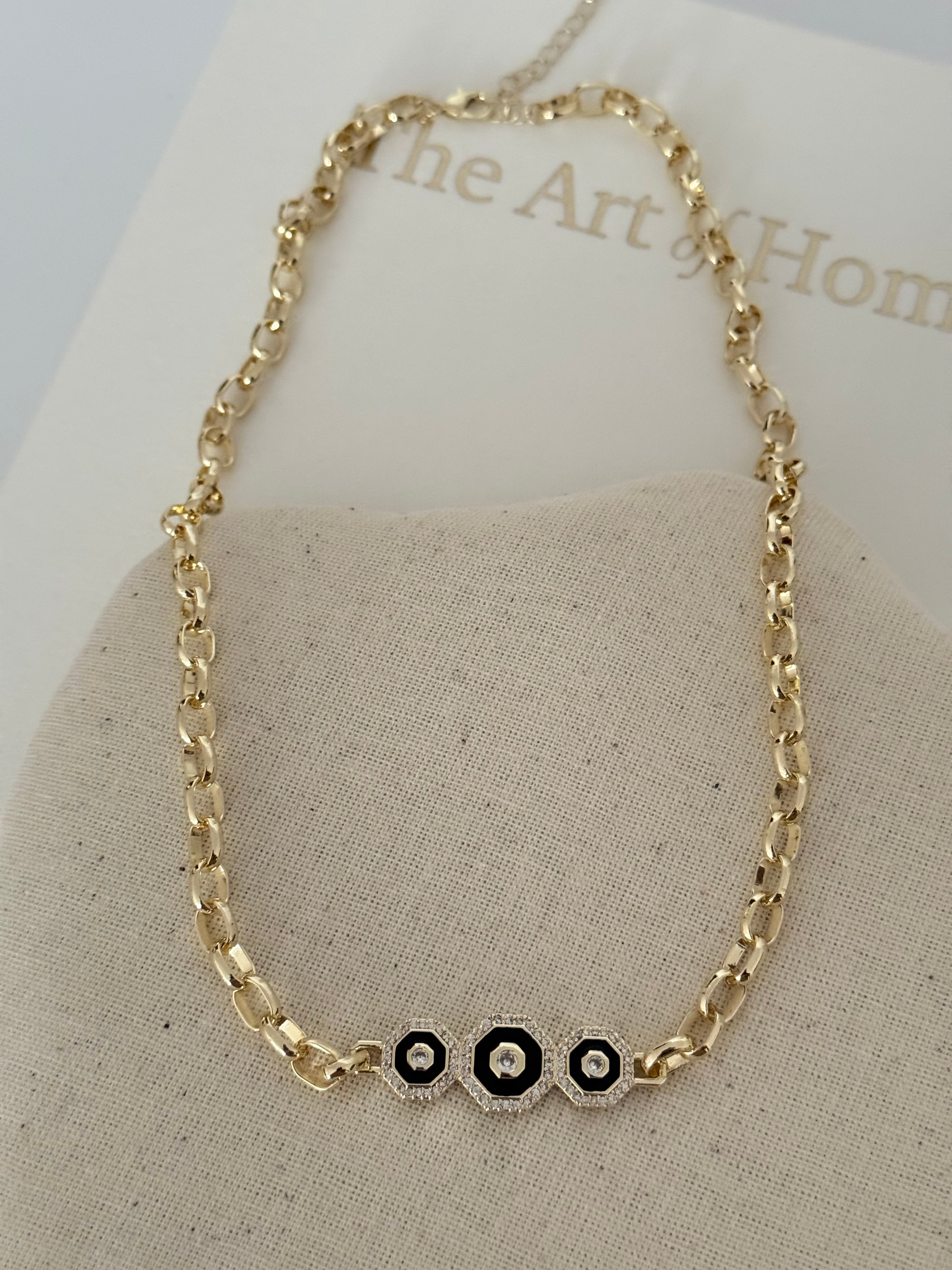 CHERİE SİYAH MİNELİ GOLD ZİNCİR KOLYE