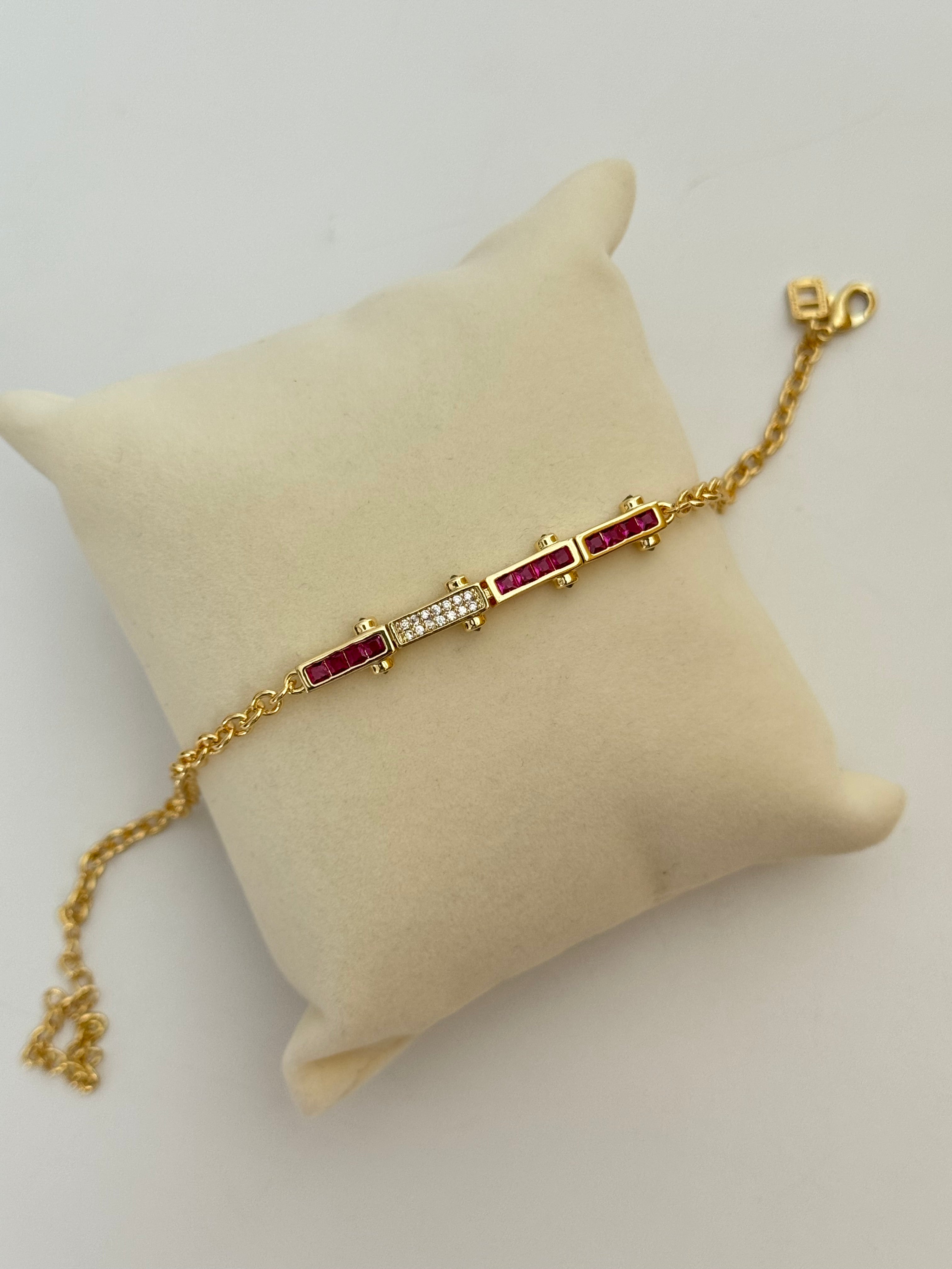 AVİN FUŞYA TAŞ DETAYLI GOLD BİLEKLİK