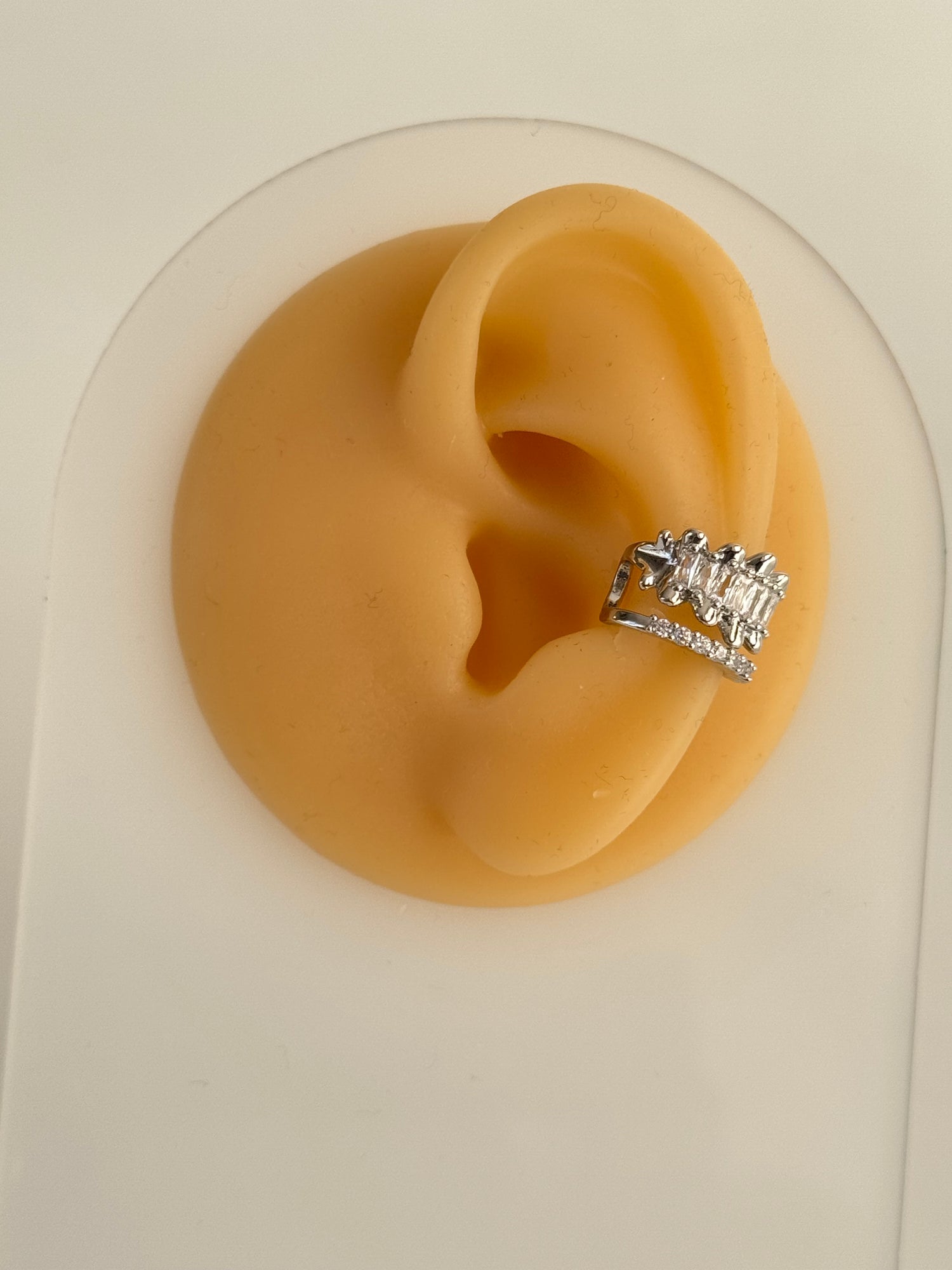 İTHAL TAŞLI SİLVER KIKIRDAK KÜPE EARCUFF