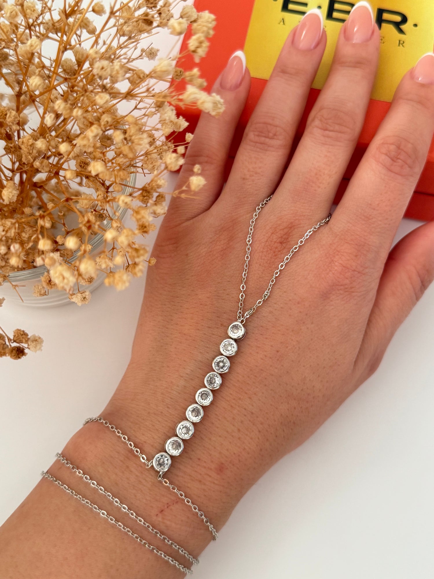 İTHAL TAŞ DETAYLI SİLVER ŞAHMERAN