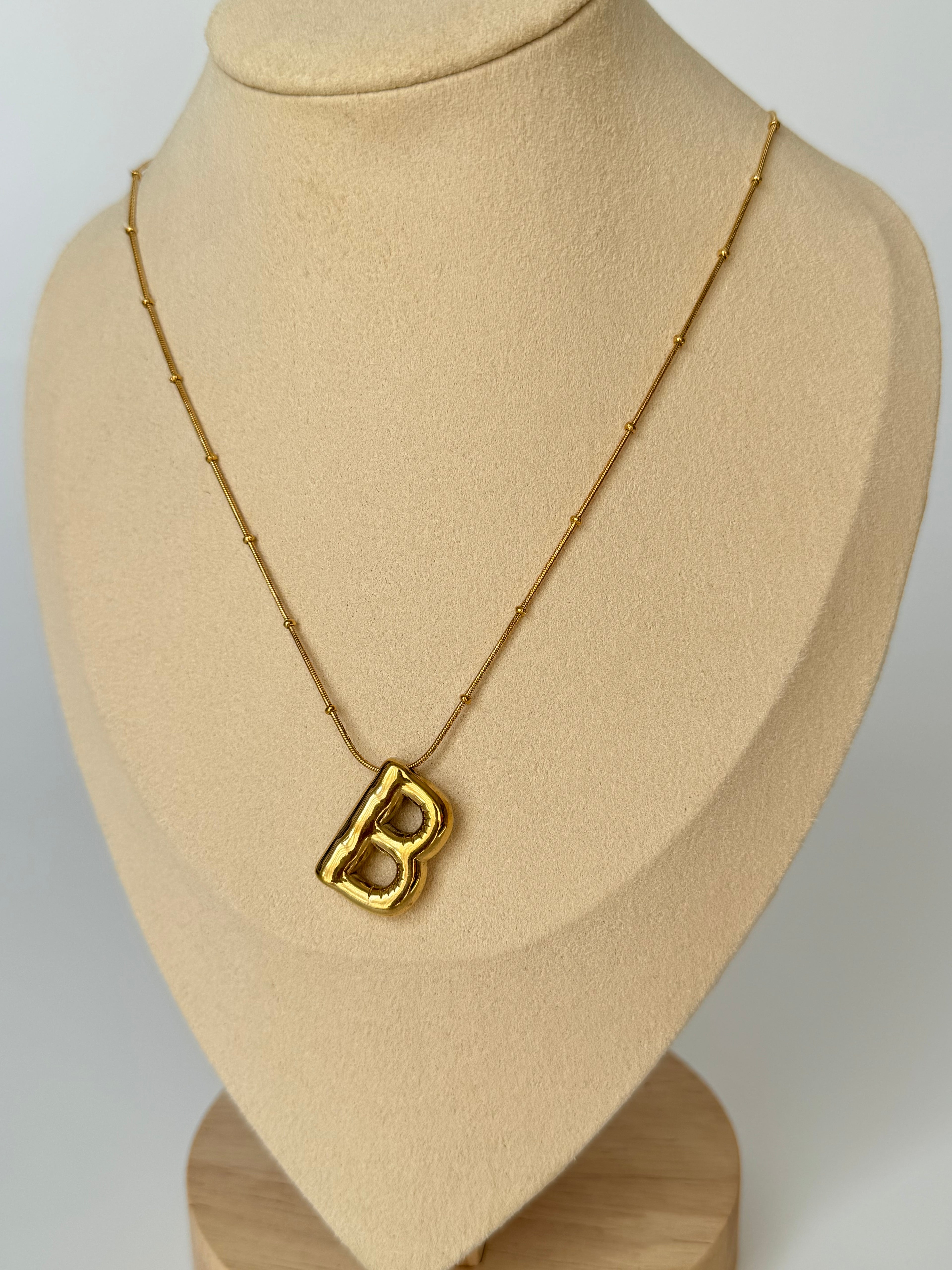 İthal Balon B Harf Gold Kolye