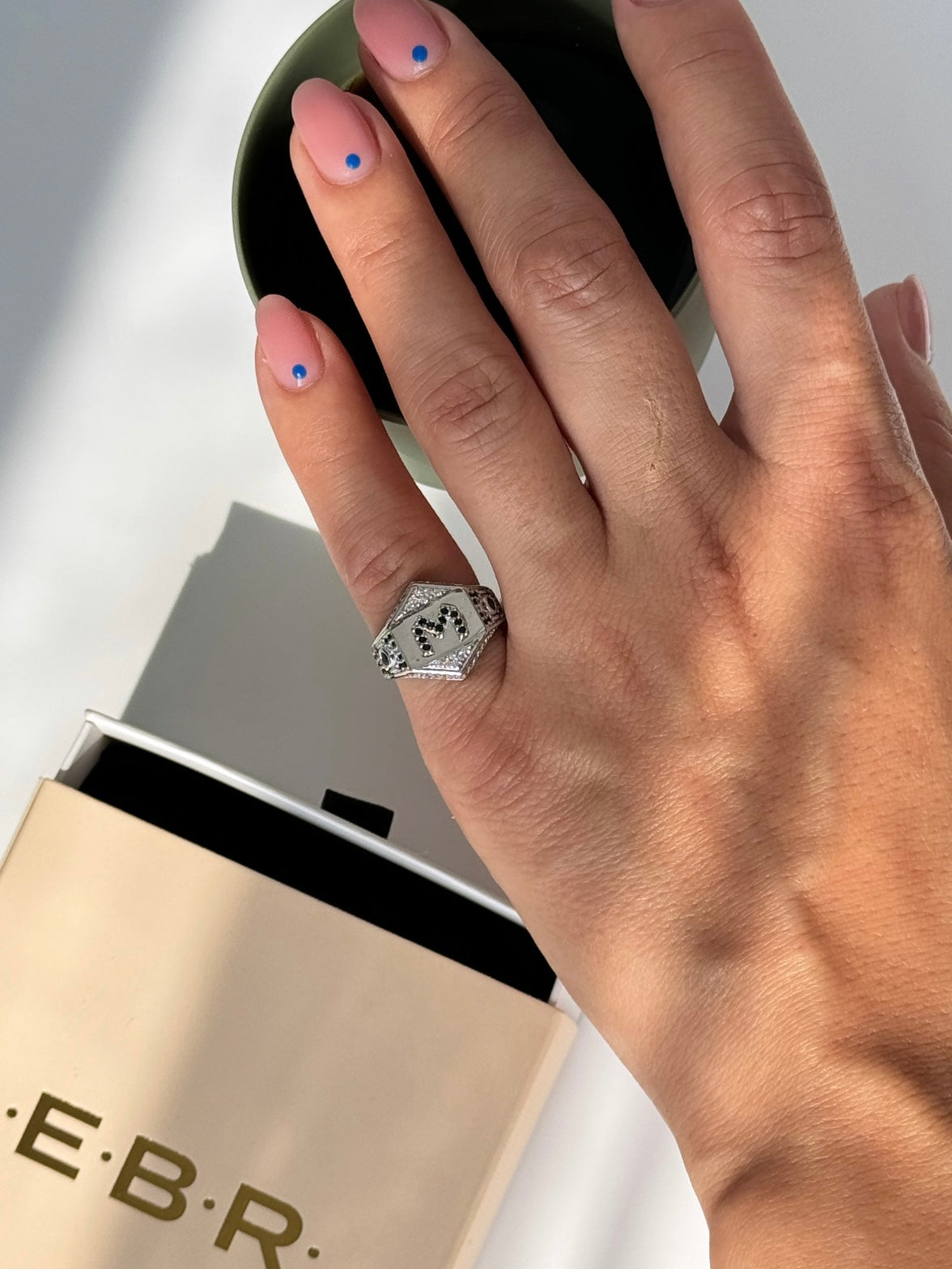 İTHAL M HARF AYARLANABİLİR SİLVER SERÇE PARMAK YÜZÜK