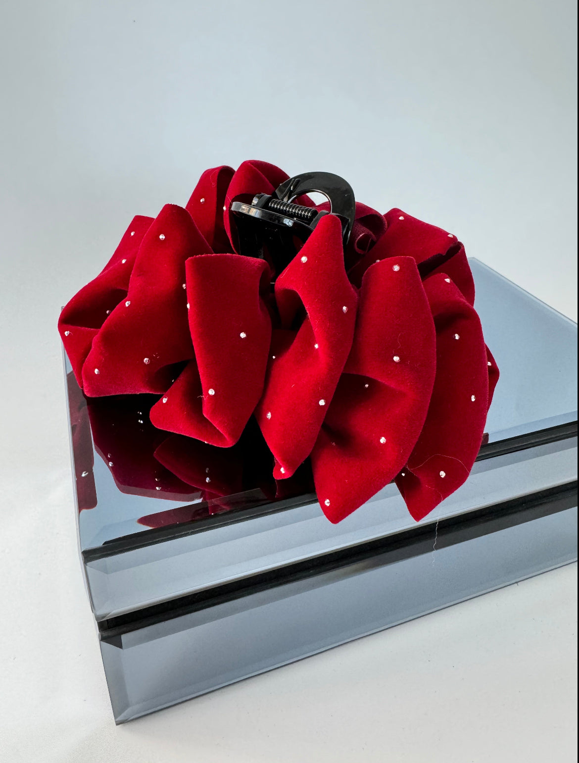 İTHAL KIRMIZI KADİFE MANDAL TOKA