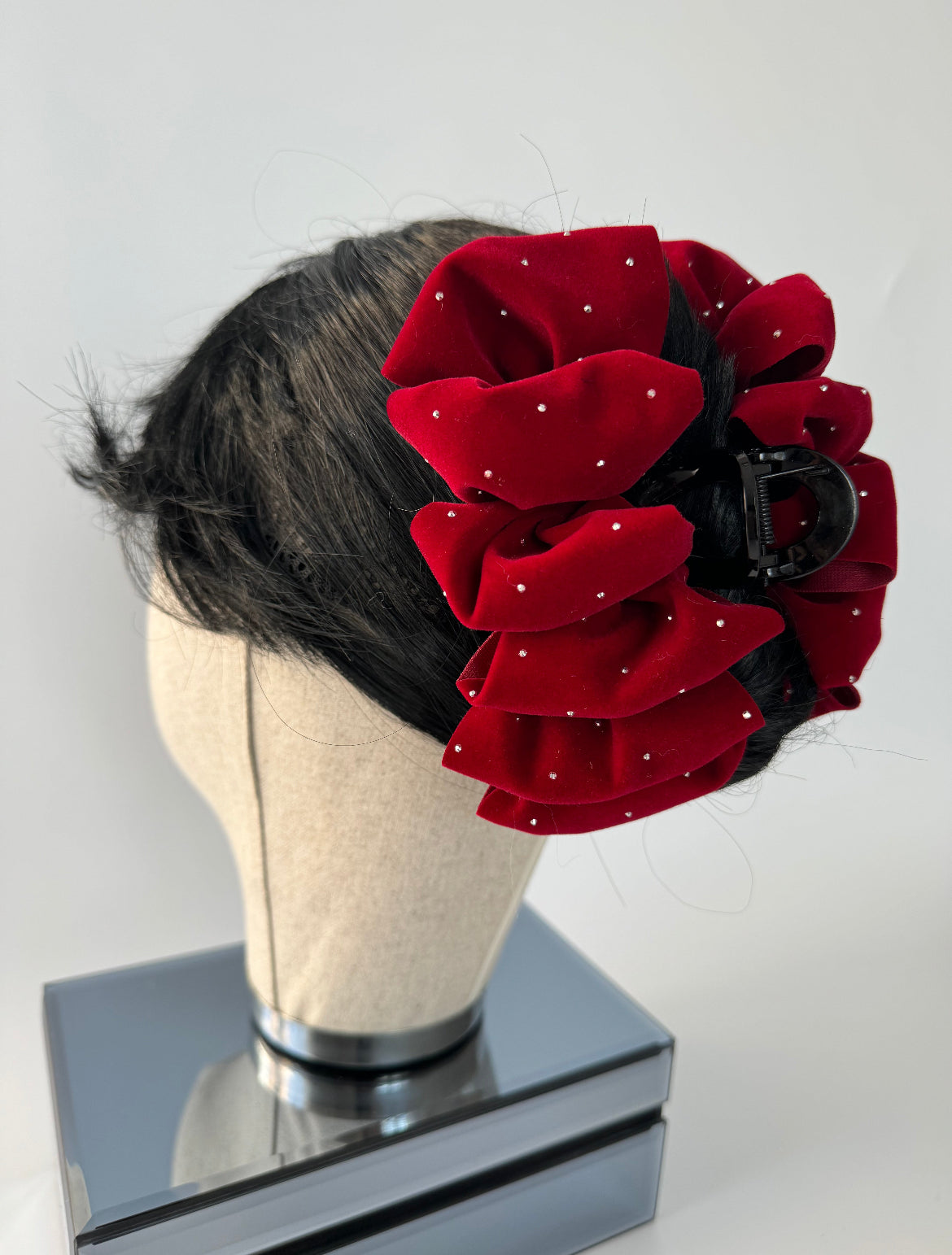 İTHAL KIRMIZI KADİFE MANDAL TOKA