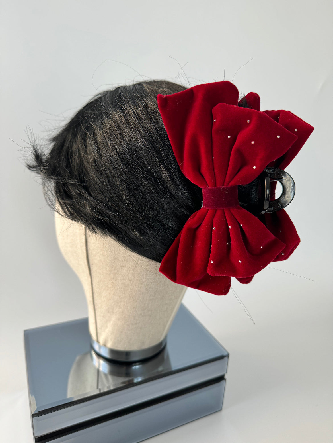 İTHAL KIRMIZI KADİFE FİYONK MANDAL TOKA