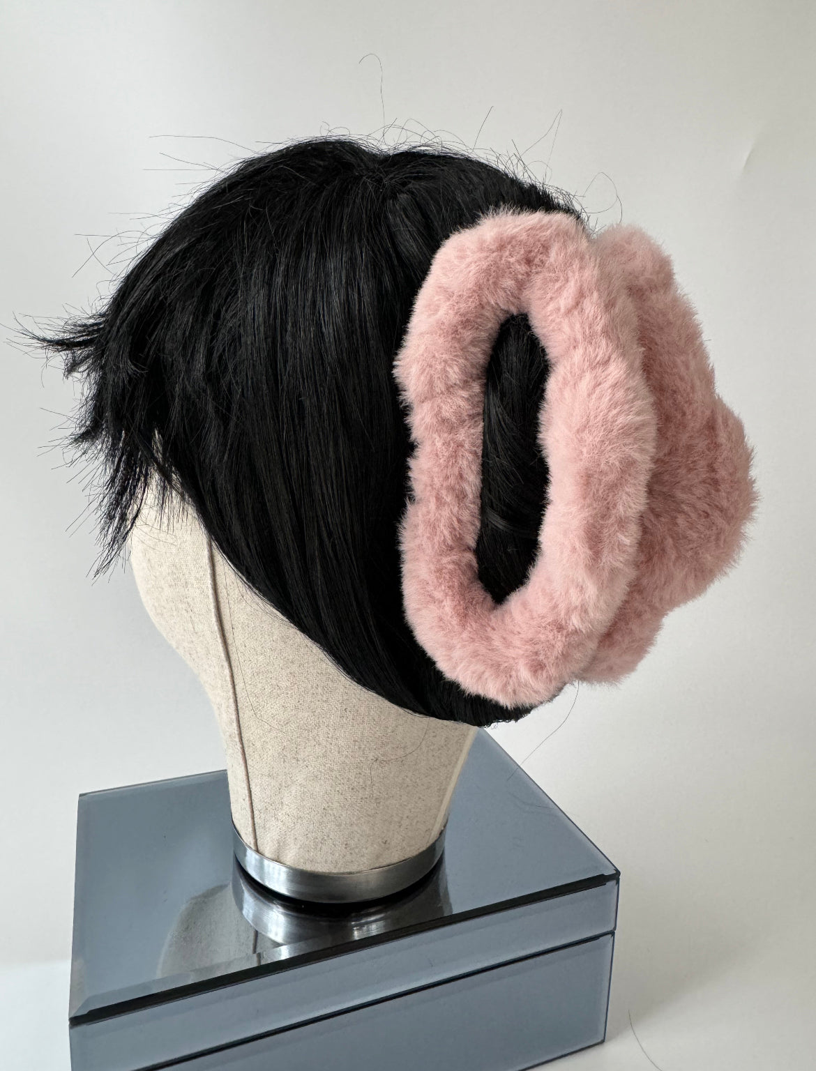 İTHAL PEMBE AMORF PELUŞ MANDAL TOKA