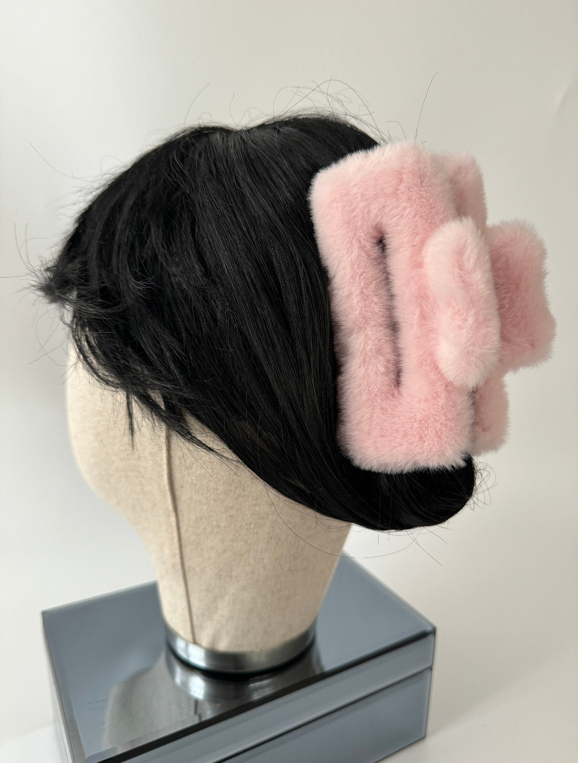 İTHAL PEMBE DİKDÖRTGEN ORTA BOY PELUŞ MANDAL TOKA