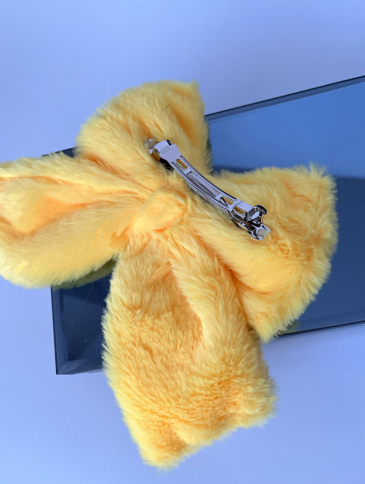 İTHAL ÇİFT KULLANIMLI ÇIKARILABİLİR CİVCİV SARISI PELUŞ FİYONK TOKA