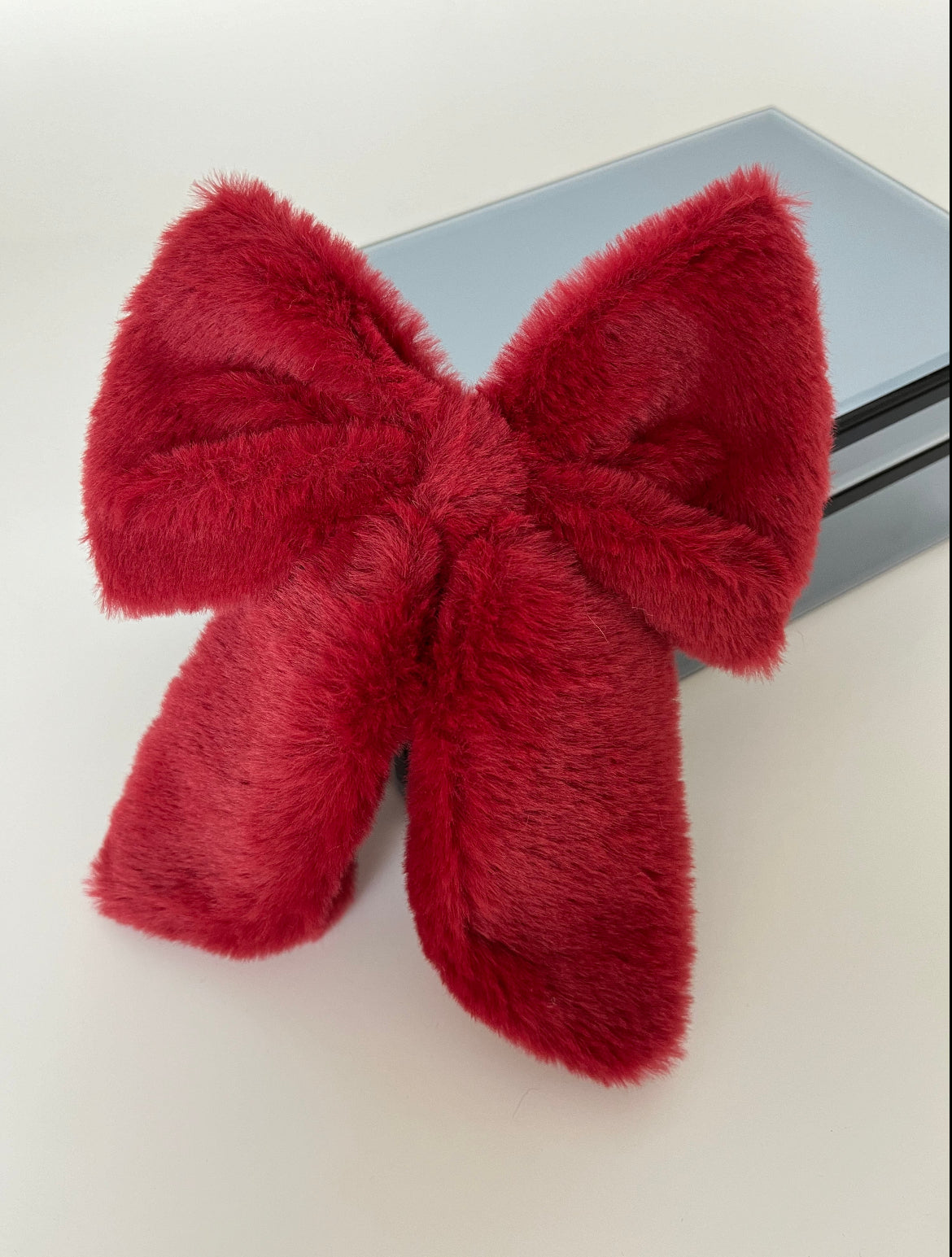 İTHAL ÇİFT KULLANIMLI ÇIKARILABİLİR KIRMIZI PELUŞ FİYONK TOKA