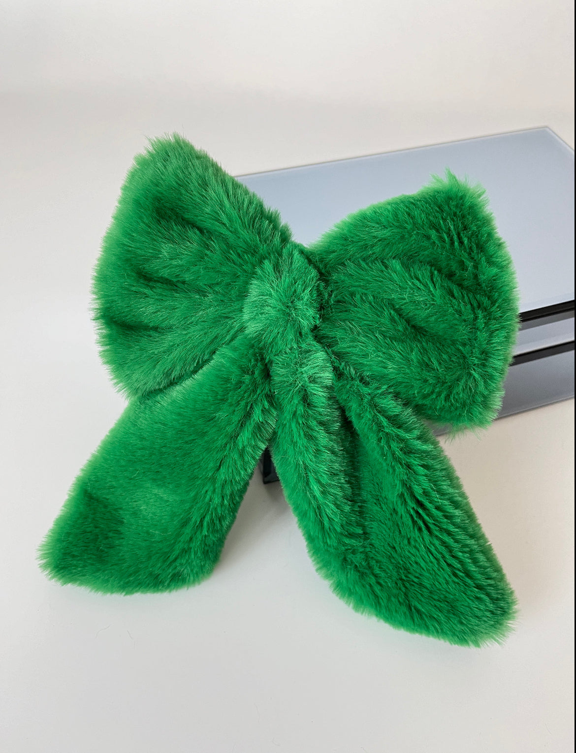 İTHAL ÇİFT KULLANIMLI ÇIKARILABİLİR TÜRBE YEŞİL PELUŞ FİYONK TOKA