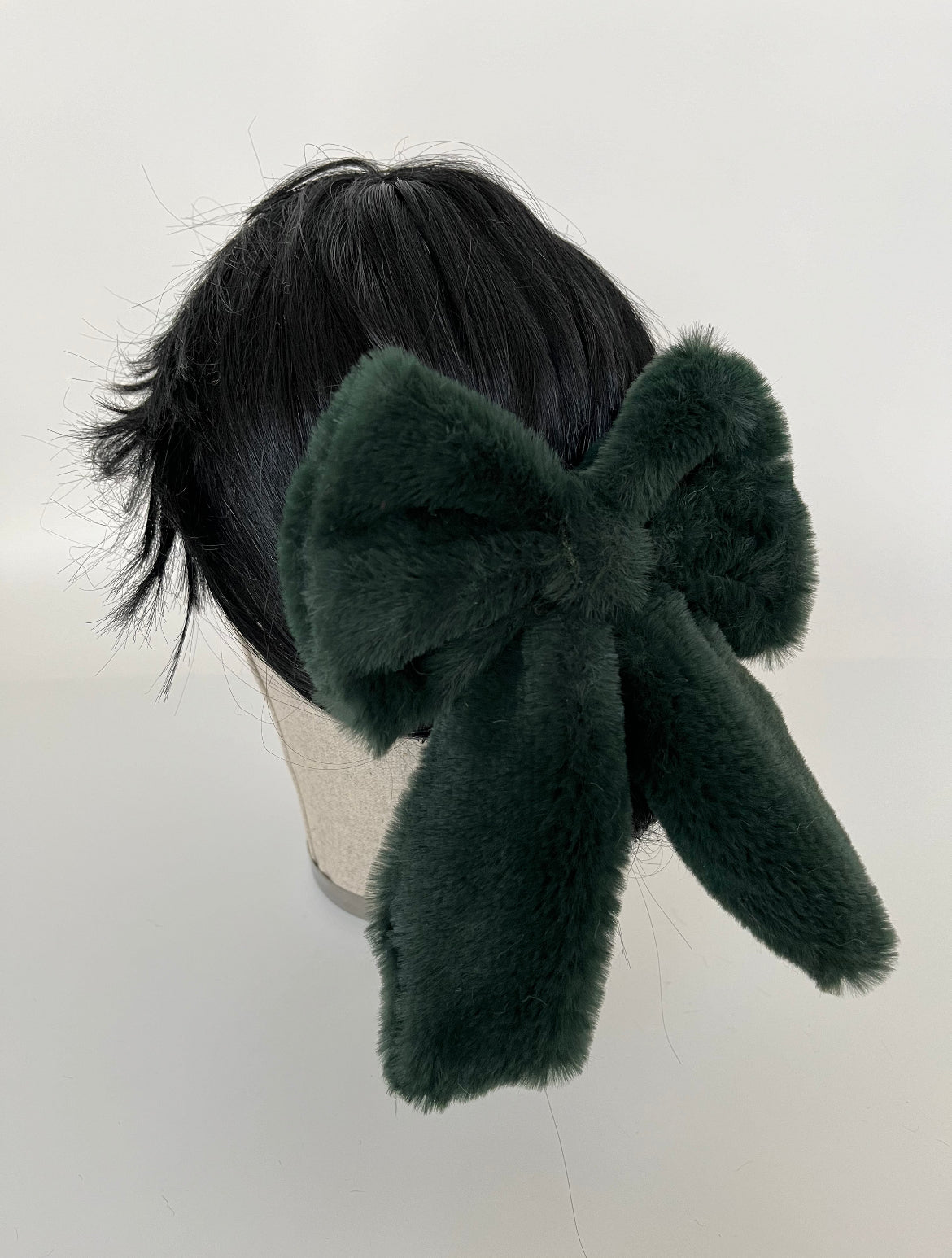 İTHAL ÇİFT KULLANIMLI ÇIKARILABİLİR ZÜMRÜT YEŞİLİ PELUŞ FİYONK TOKA