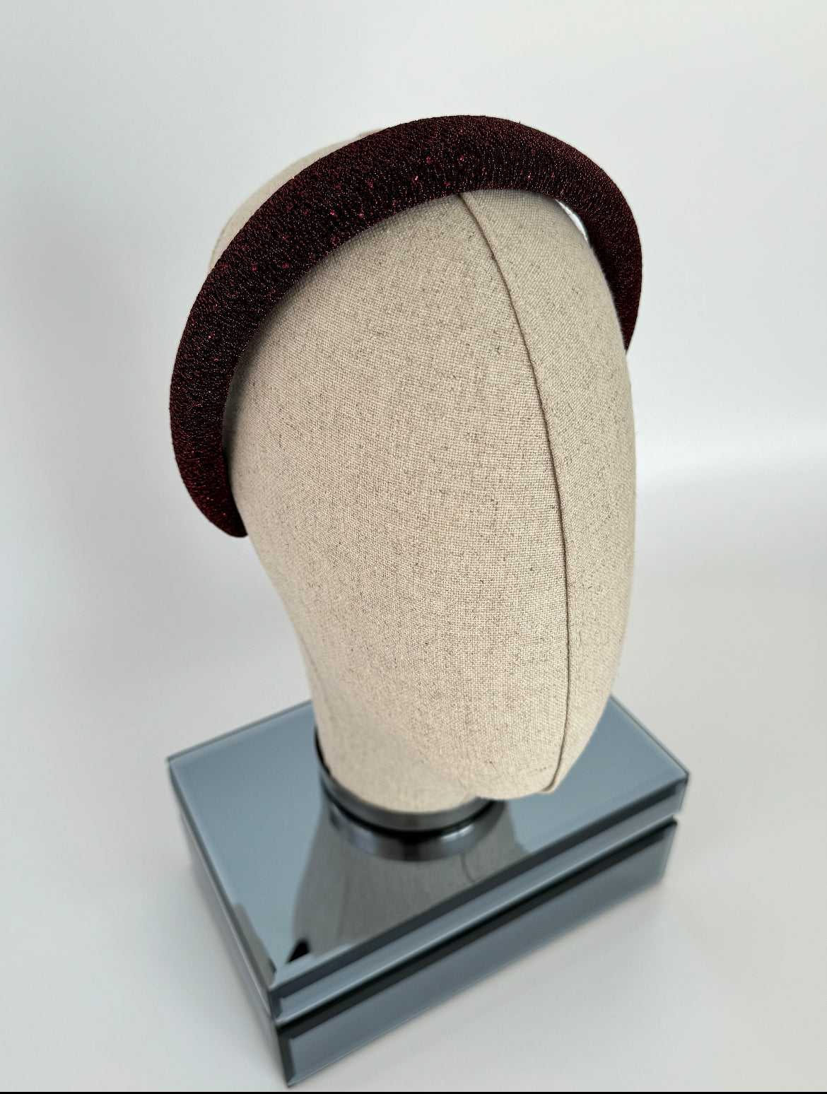 RİNDAN İTHAL BORDO PIRILTILI TAÇ