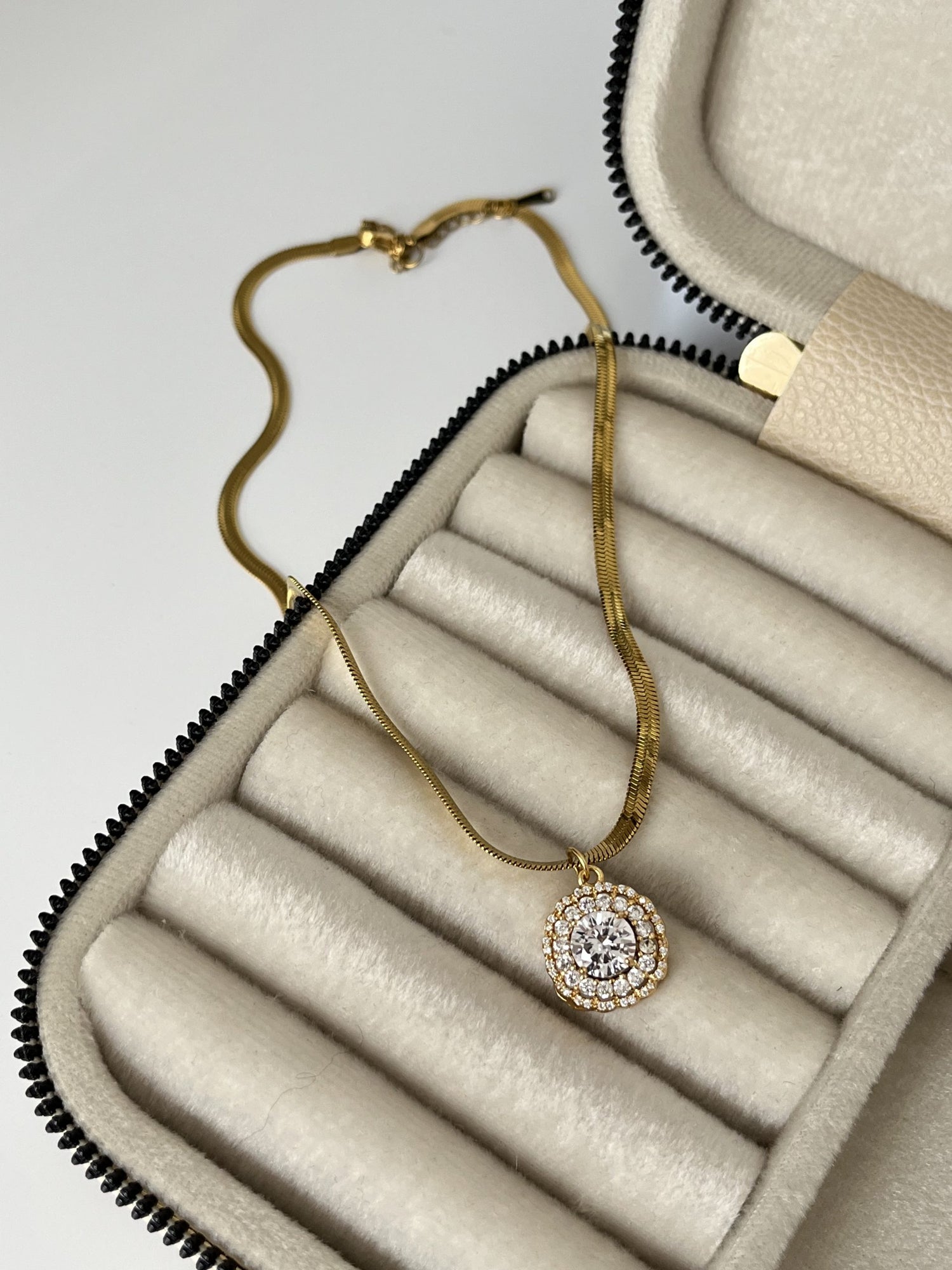 MİŞA İTALYAN ZİNCİR GOLD ÇELİK KOLYE