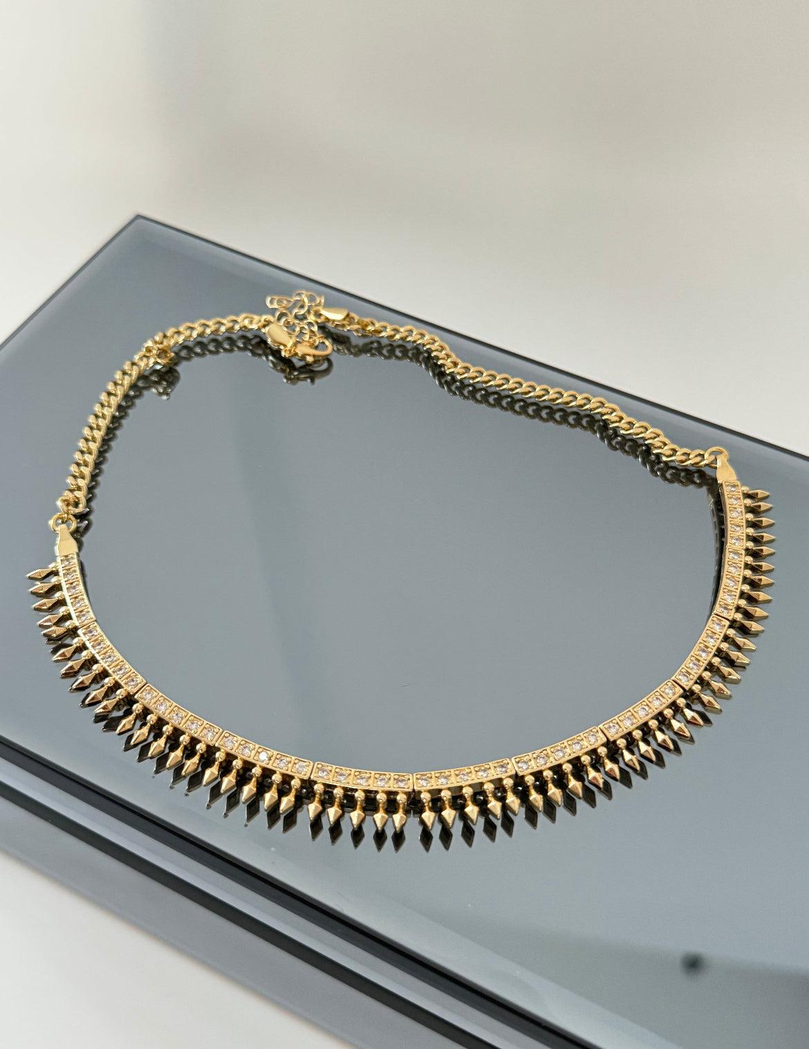 İTHAL OK DETAYLI GOLD KOLYE