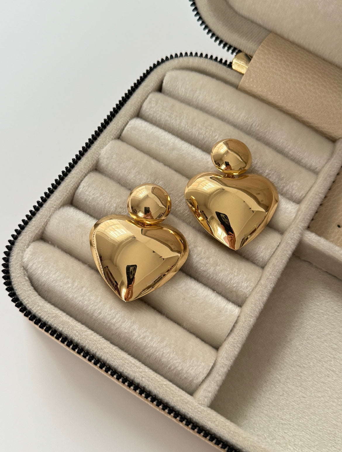 İTHAL KALP MODEL GOLD KÜPE