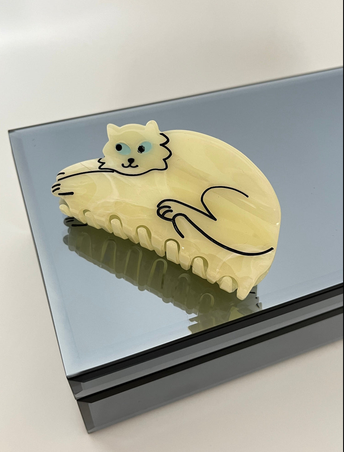 İTHAL KEDİ MODELLİ KEMİK MANDAL TOKA