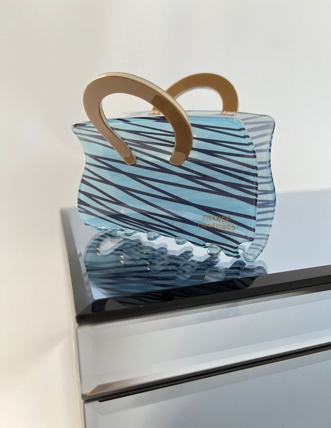 İTHAL MAVİ ÇANTALI KEMİK MANDAL TOKA