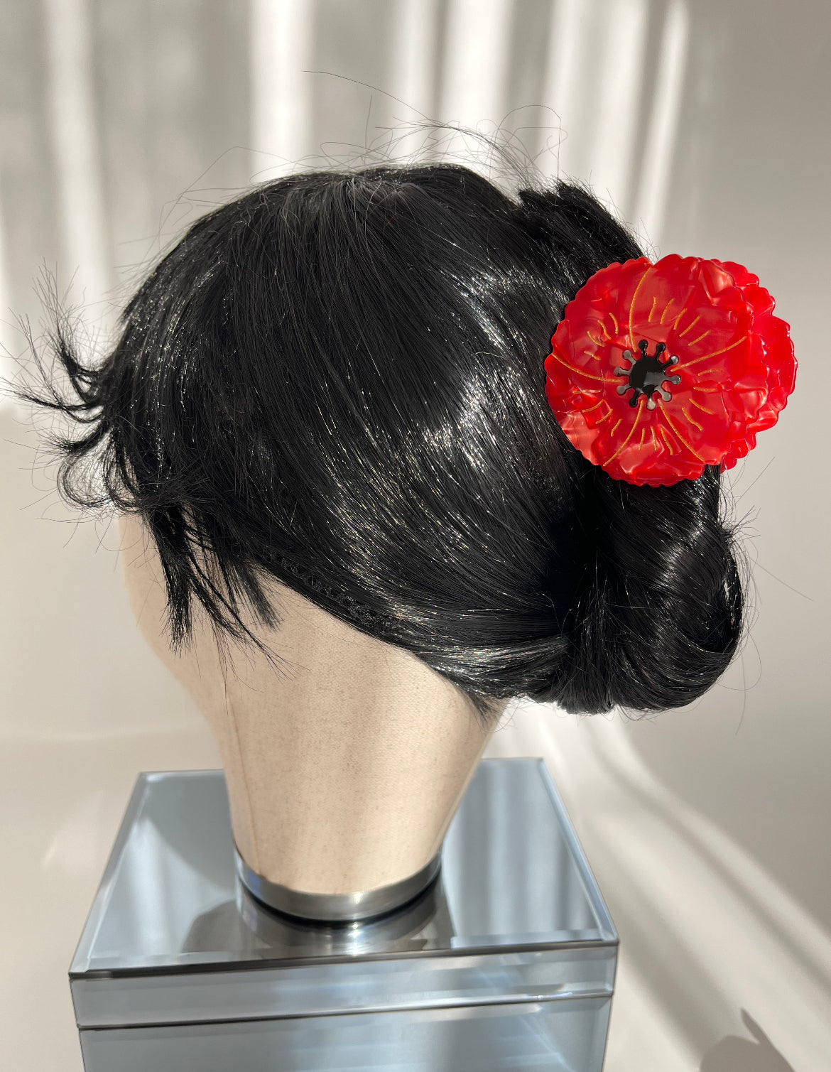 İTHAL GELİNCİK MODELLİ KEMİK MANDAL TOKA