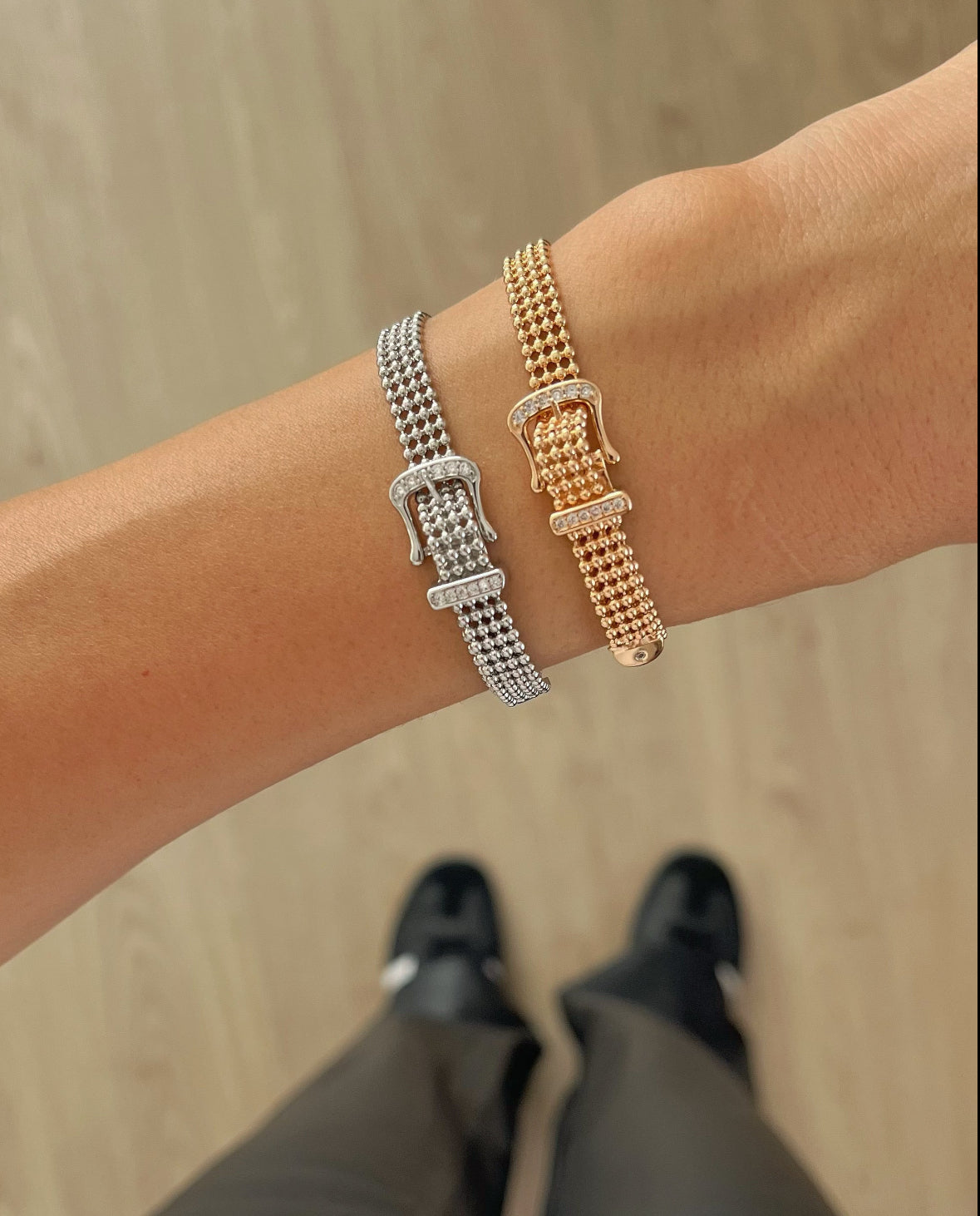 KEMER DETAYLI İTHAL GOLD BİLEKLİK