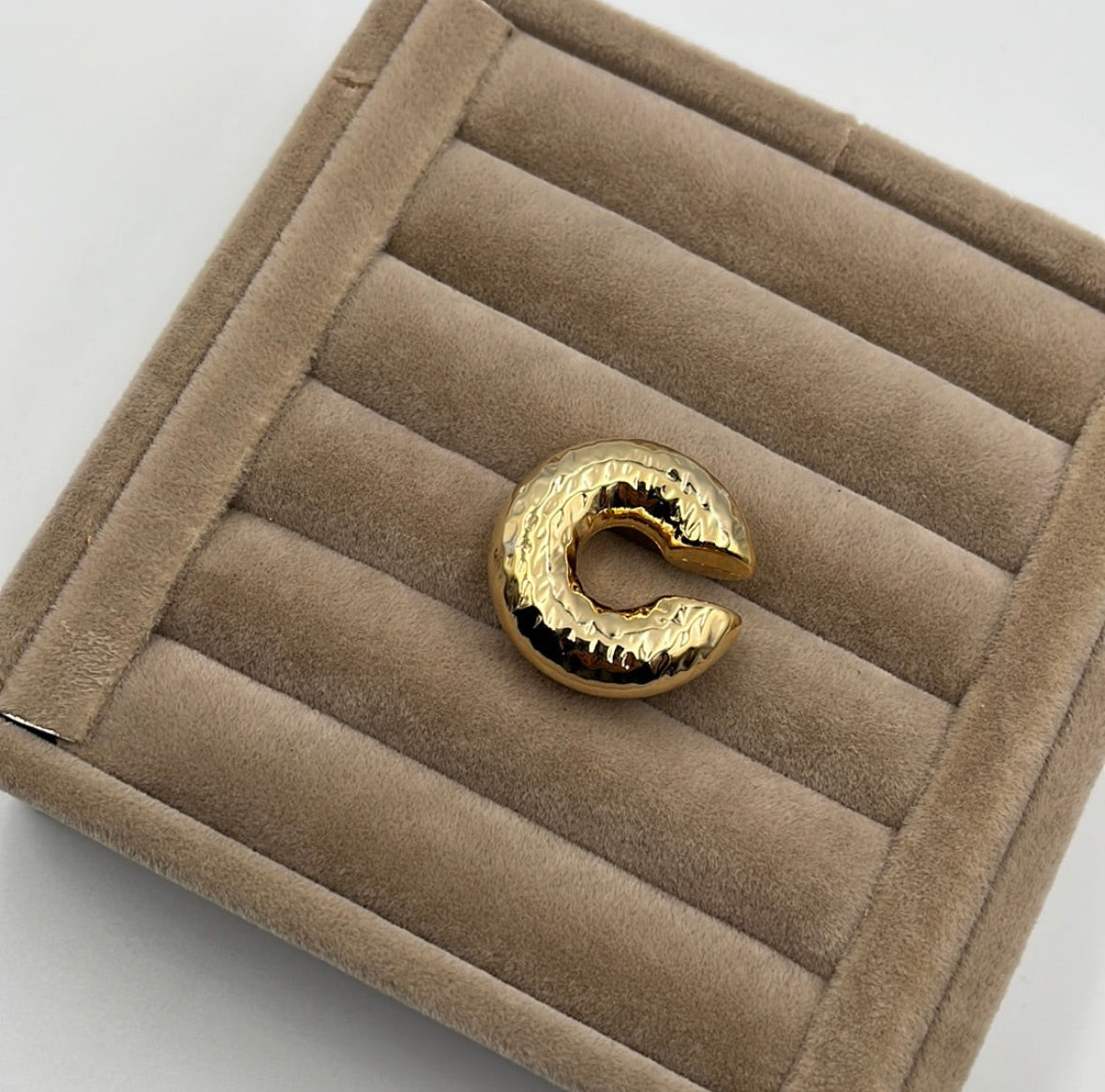 İTHAL XL DESENLİ BALON HALKA GOLD KIKIRDAK KÜPE EARCUFF