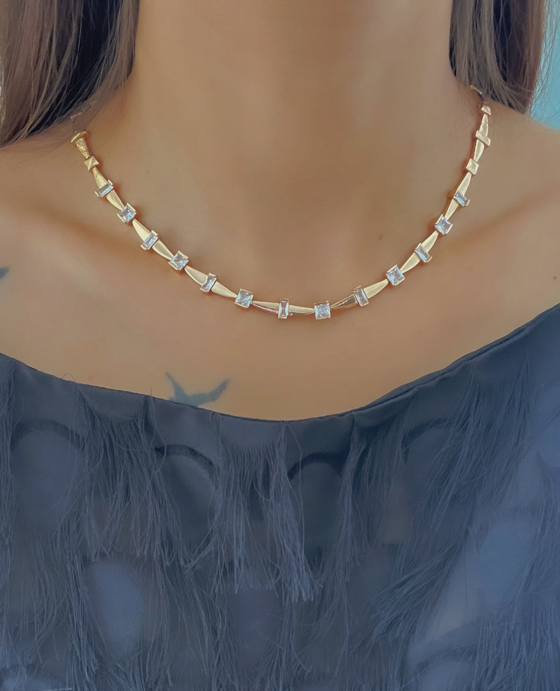 İTHAL ASİMETRİK PLAKA TAŞLI ROSE GOLD KOLYE