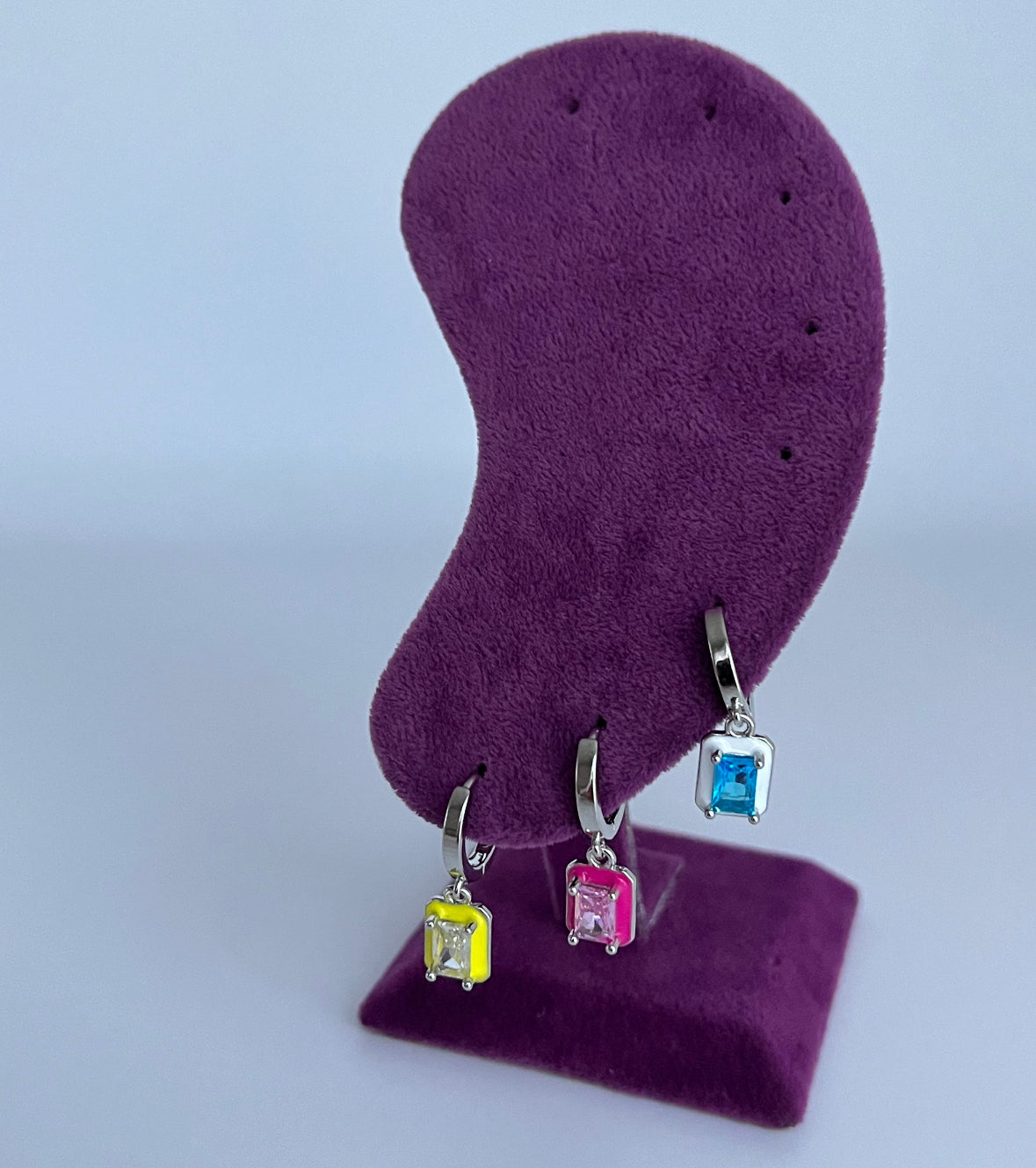 RENKLİ TAŞLI SİLVER BAGET 3LÜ KÜPE SETİ