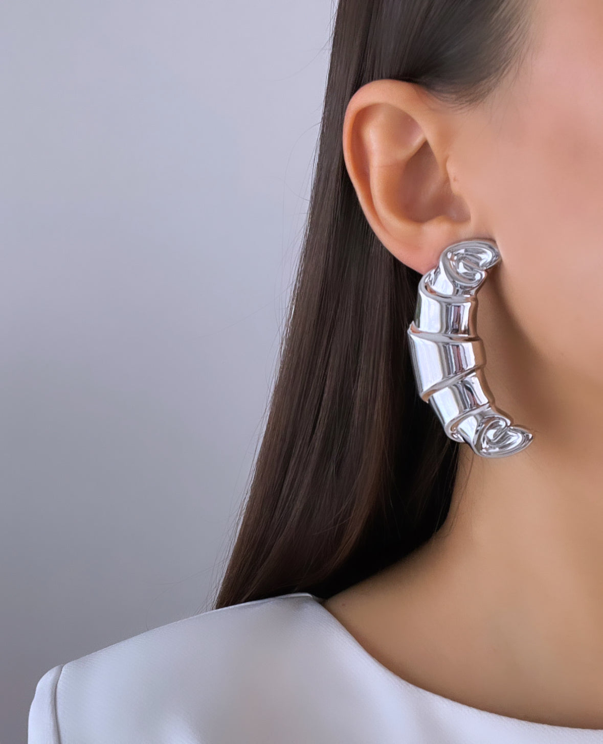 İTHAL KRUVASAN SİLVER KÜPE