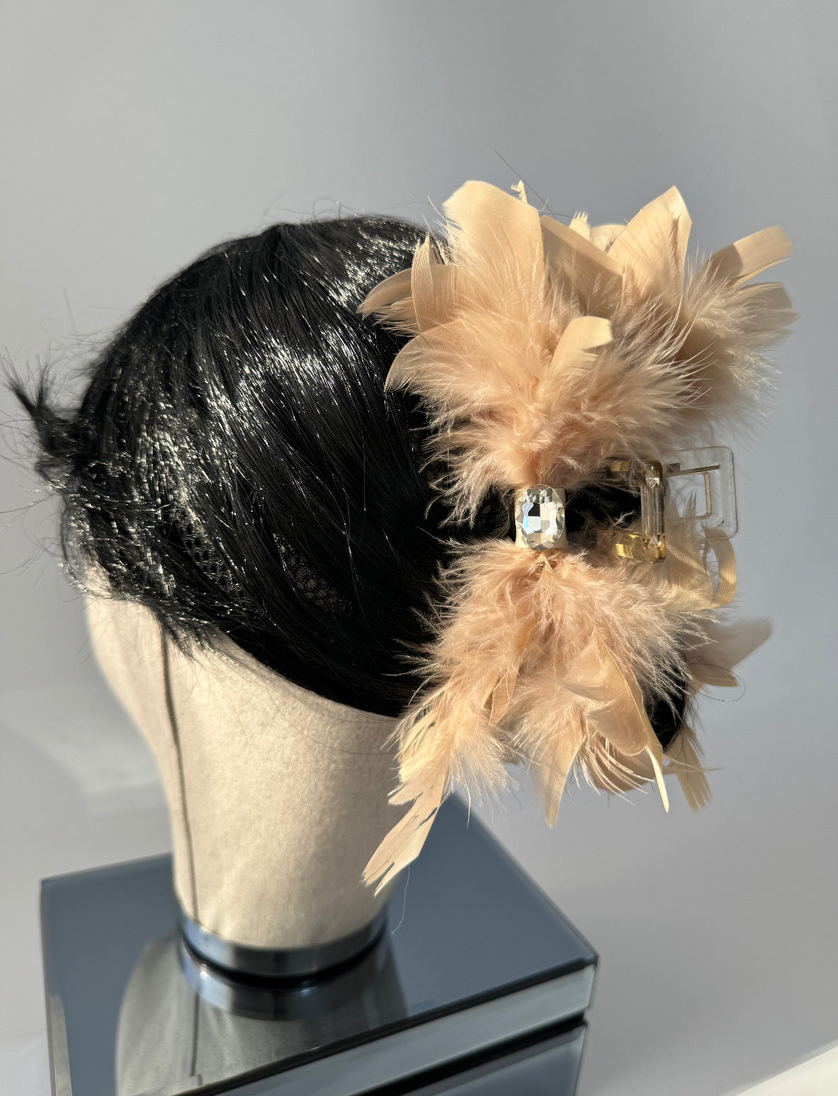 İTHAL KAHVE TÜYLÜ MANDAL TOKA