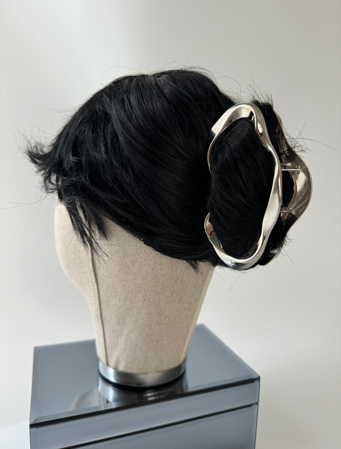 İTHAL SİLVER AMORF METAL MANDAL TOKA