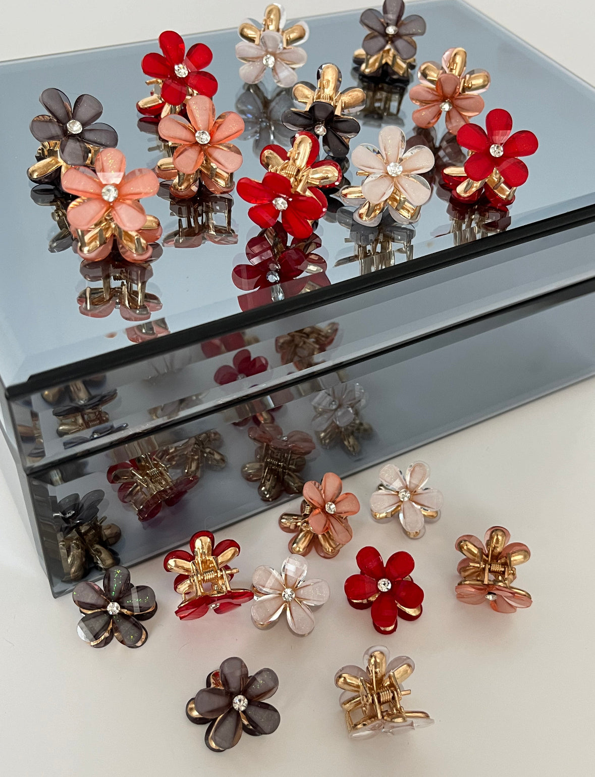 İTHAL SİYAH ÇİÇEK METAL MİNİ MANDAL TOKA (2ADET)