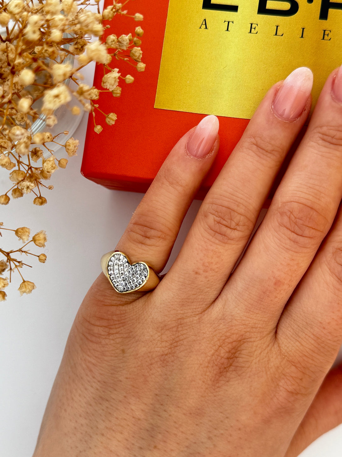 KALPLİ TAŞ DETAYLI AYARLANABİLİR SERÇE PARMAK YÜZÜK