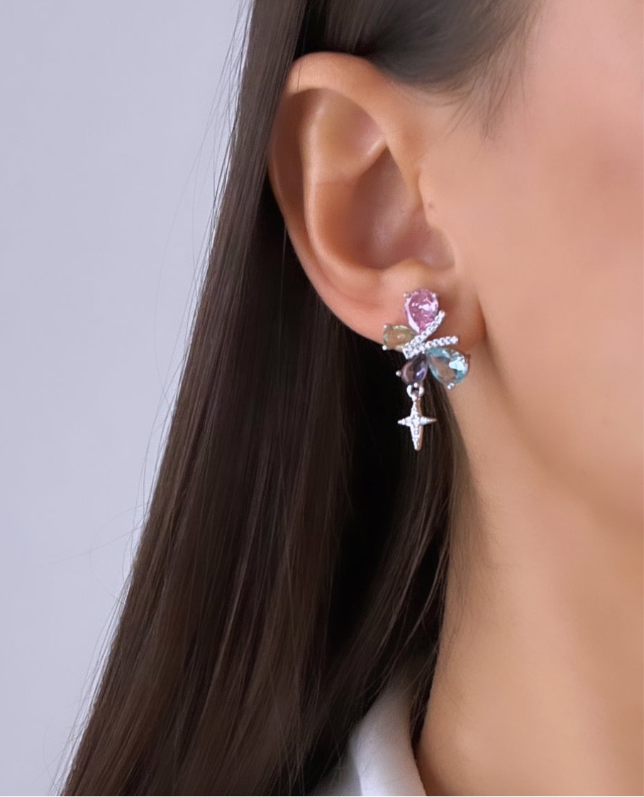 RENKLİ TAŞLI SİLVER KELEBEK KÜPE