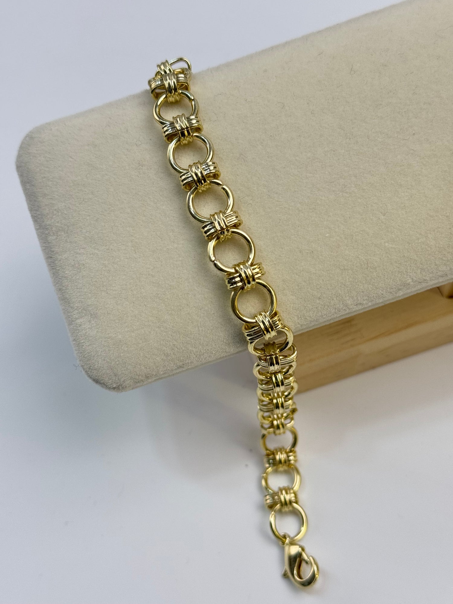 İTHAL HALKA DETAYLI GOLD BİLEKLİK