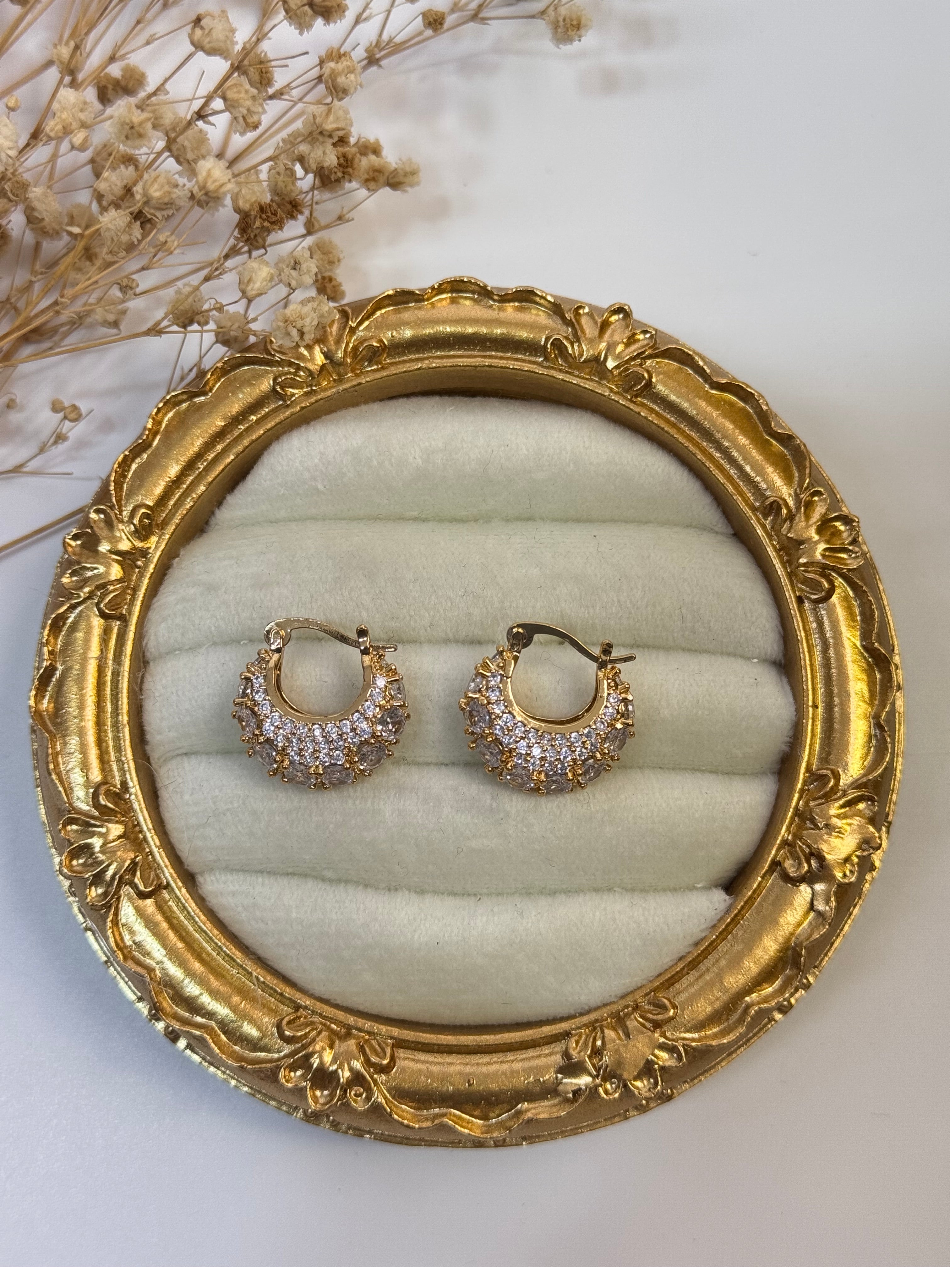 TAŞLI GOLD HALKA KÜPE