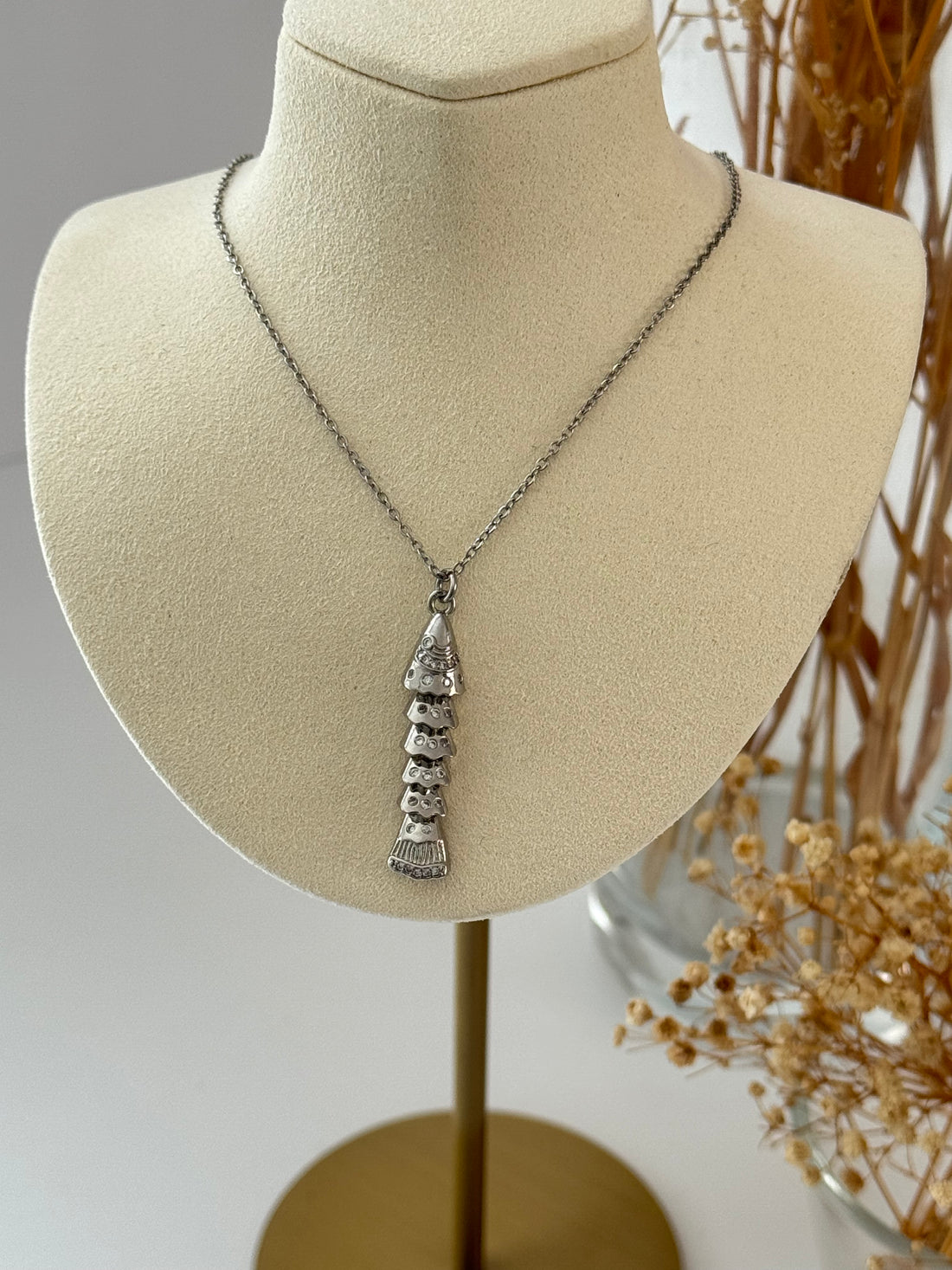 İTHAL BALIK DETAYLI SİLVER ÇELİK KOLYE