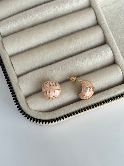 İTHAL MARKA MODEL PEMBE MİNELİ KÜPE