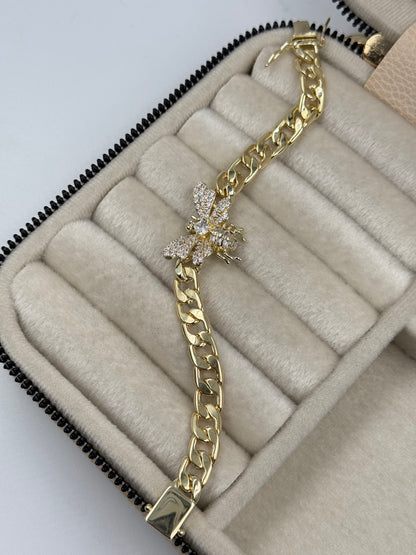 NİARE KELEBEK DETAYLI GOLD ZİNCİR BİLEKLİK