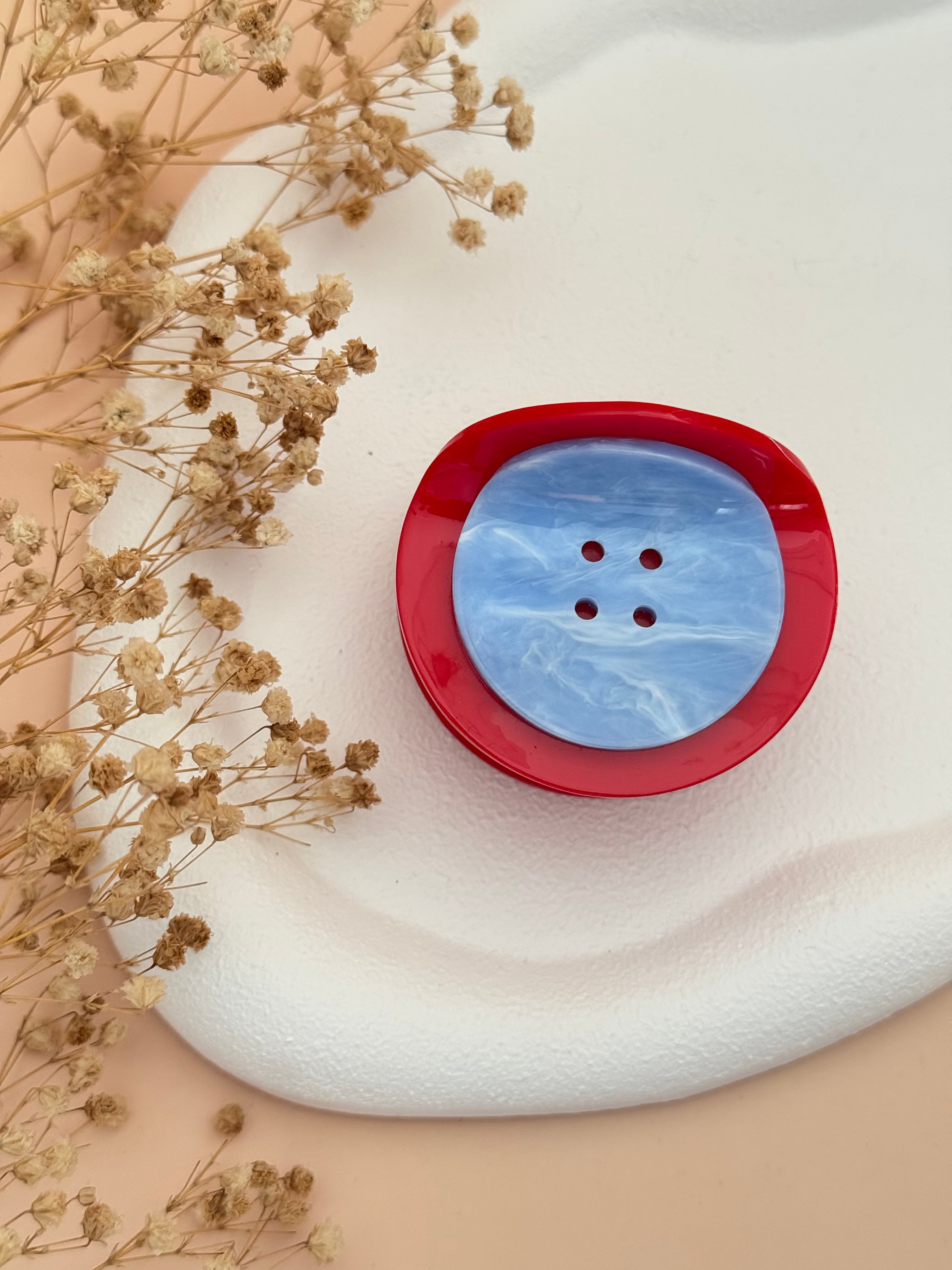 İTHAL DÜĞME MODELLİ KEMİK MANDAL TOKA