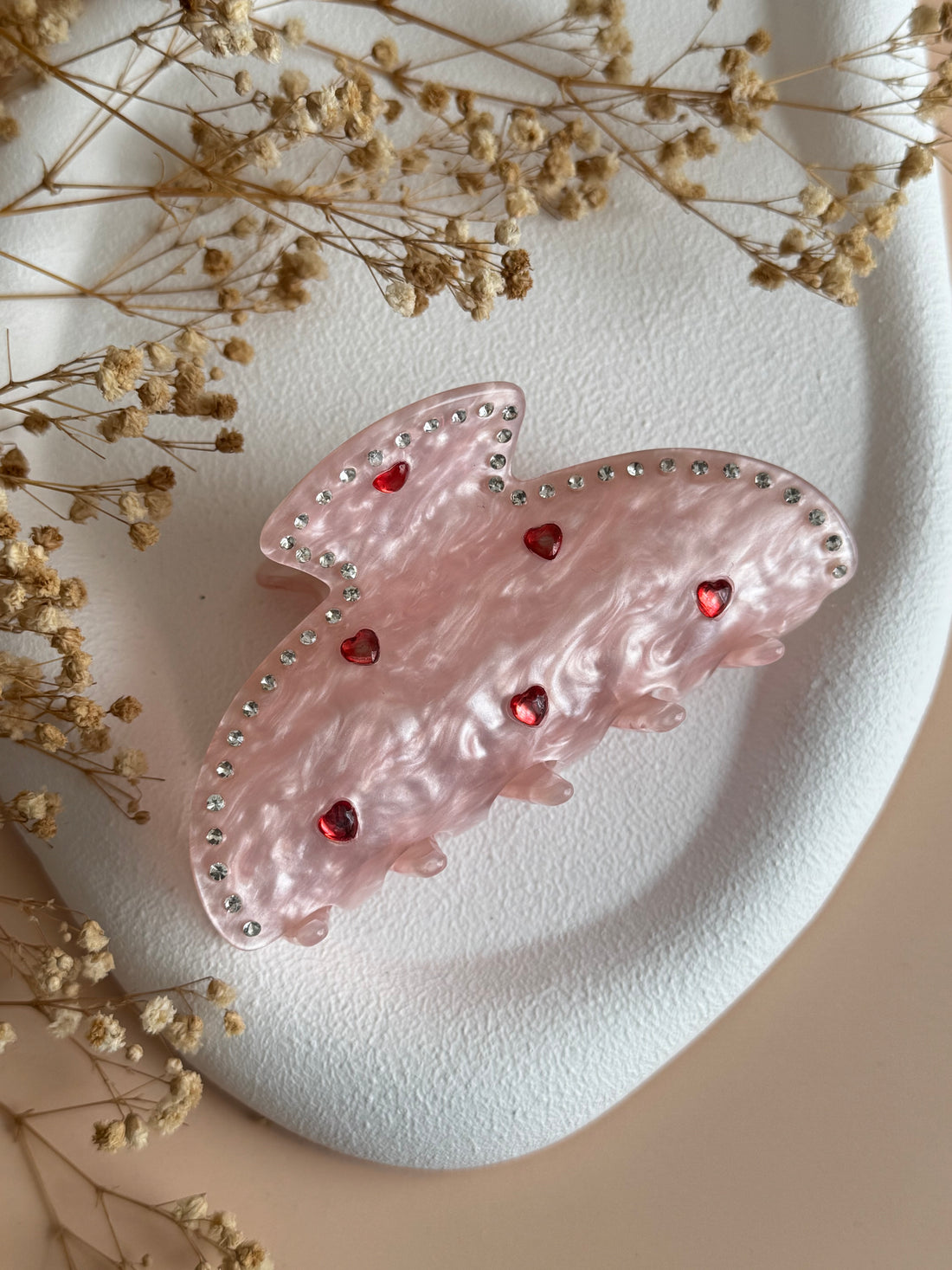 İTHAL KALP DETAYLI PEMBE SEDEFLİ KEMİK MANDAL TOKA