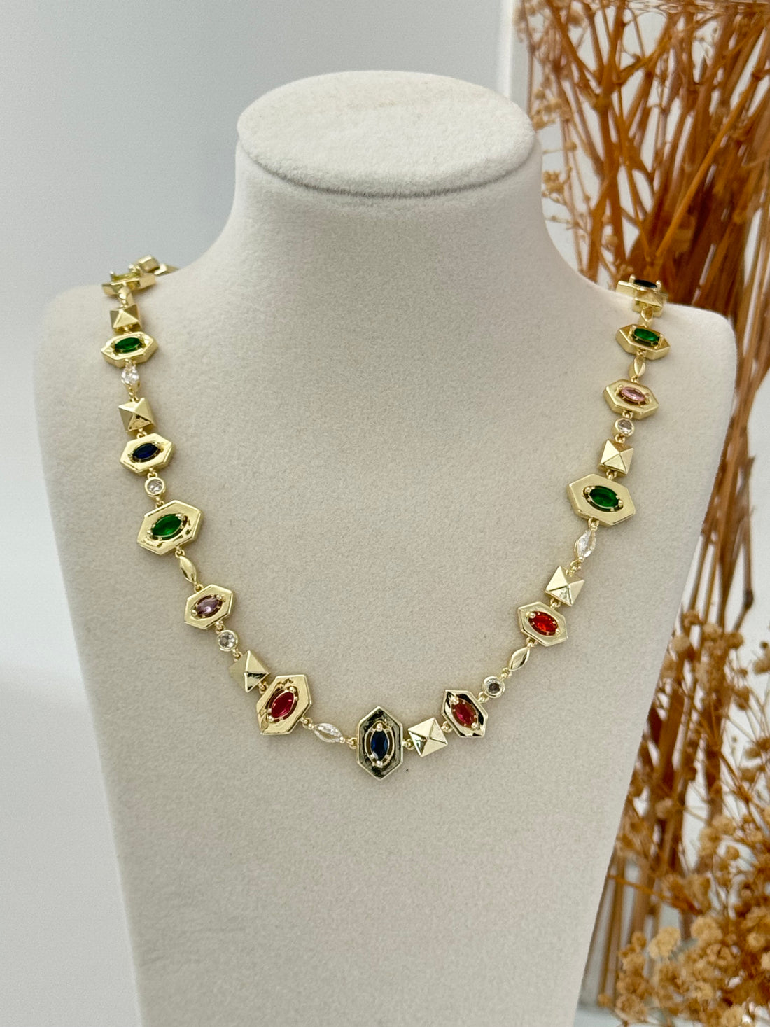 RUVA RENKLİ TAŞLI GOLD KOLYE