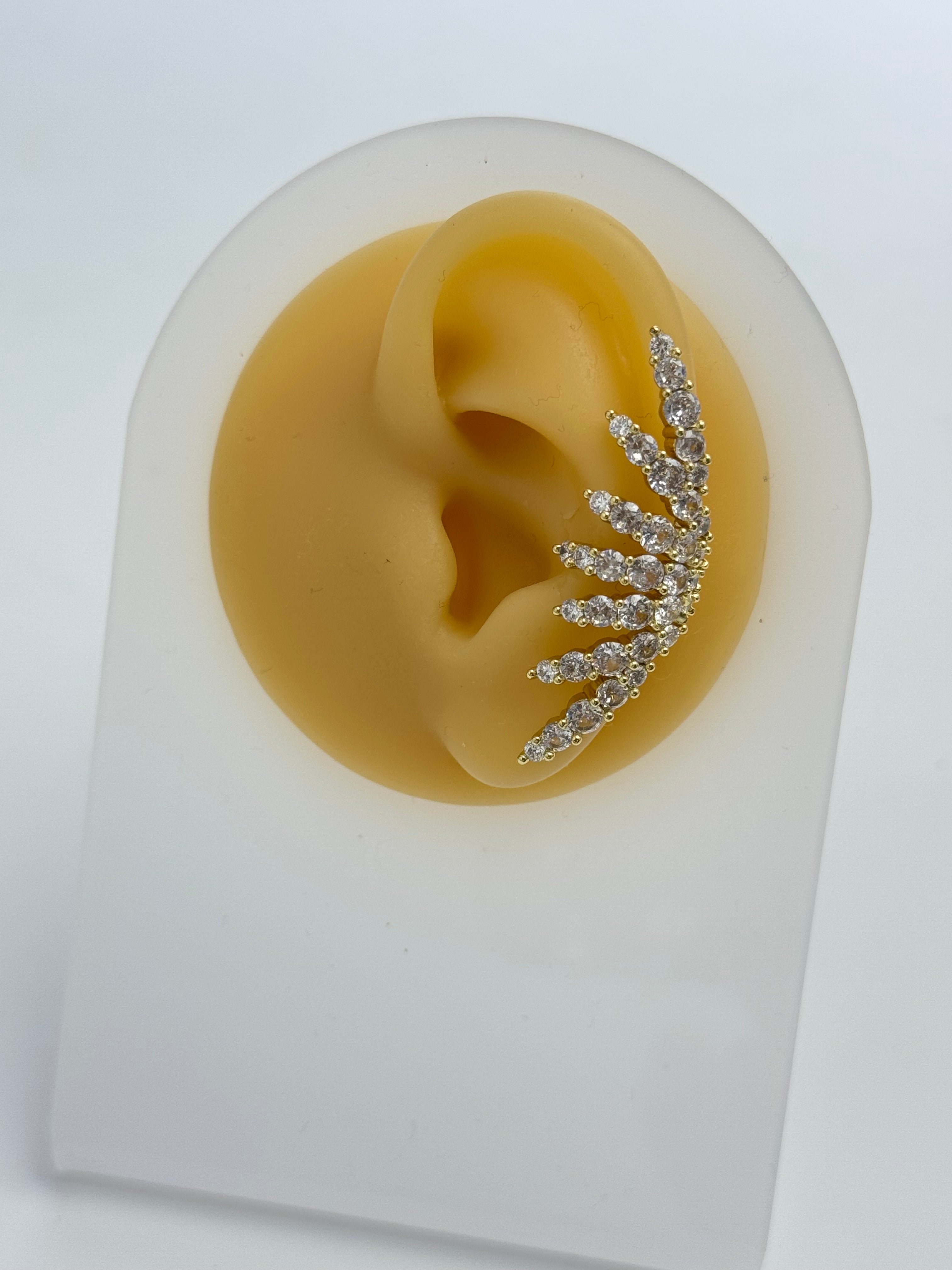 İTHAL YELPAZE TAŞ DETAYLI GOLD KIKIRDAK KÜPE EARCUFF