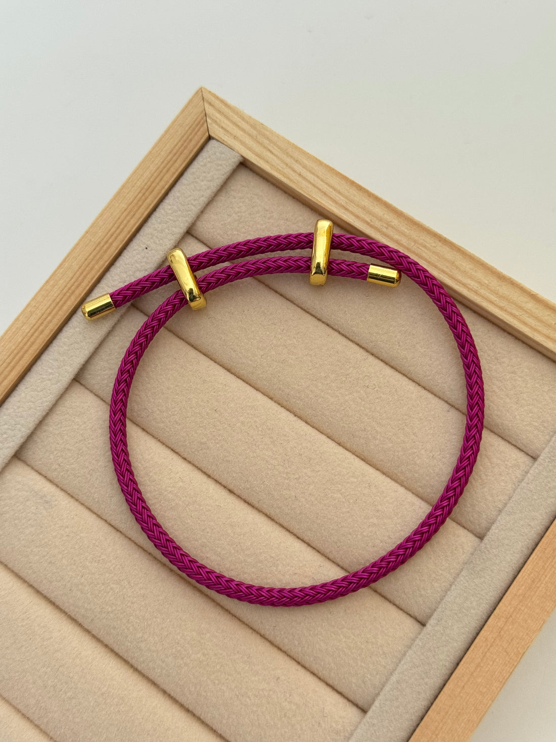 TEYA FUŞYA AYARLANABİLİR ÇELİK BİLEKLİK