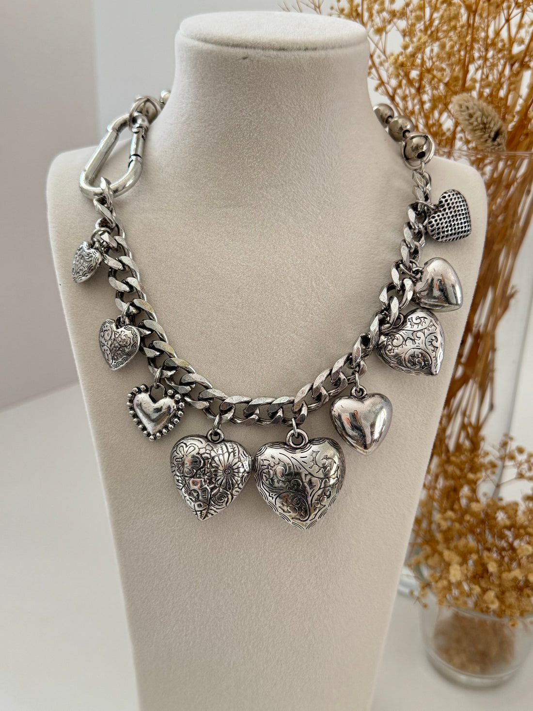 İTHAL KALP DETAYLI Z*ARA MARKA MODEL KOLYE