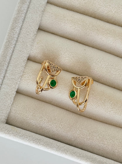 İTHAL YEŞİL TAŞ DETAYLI GOLD KÜPE