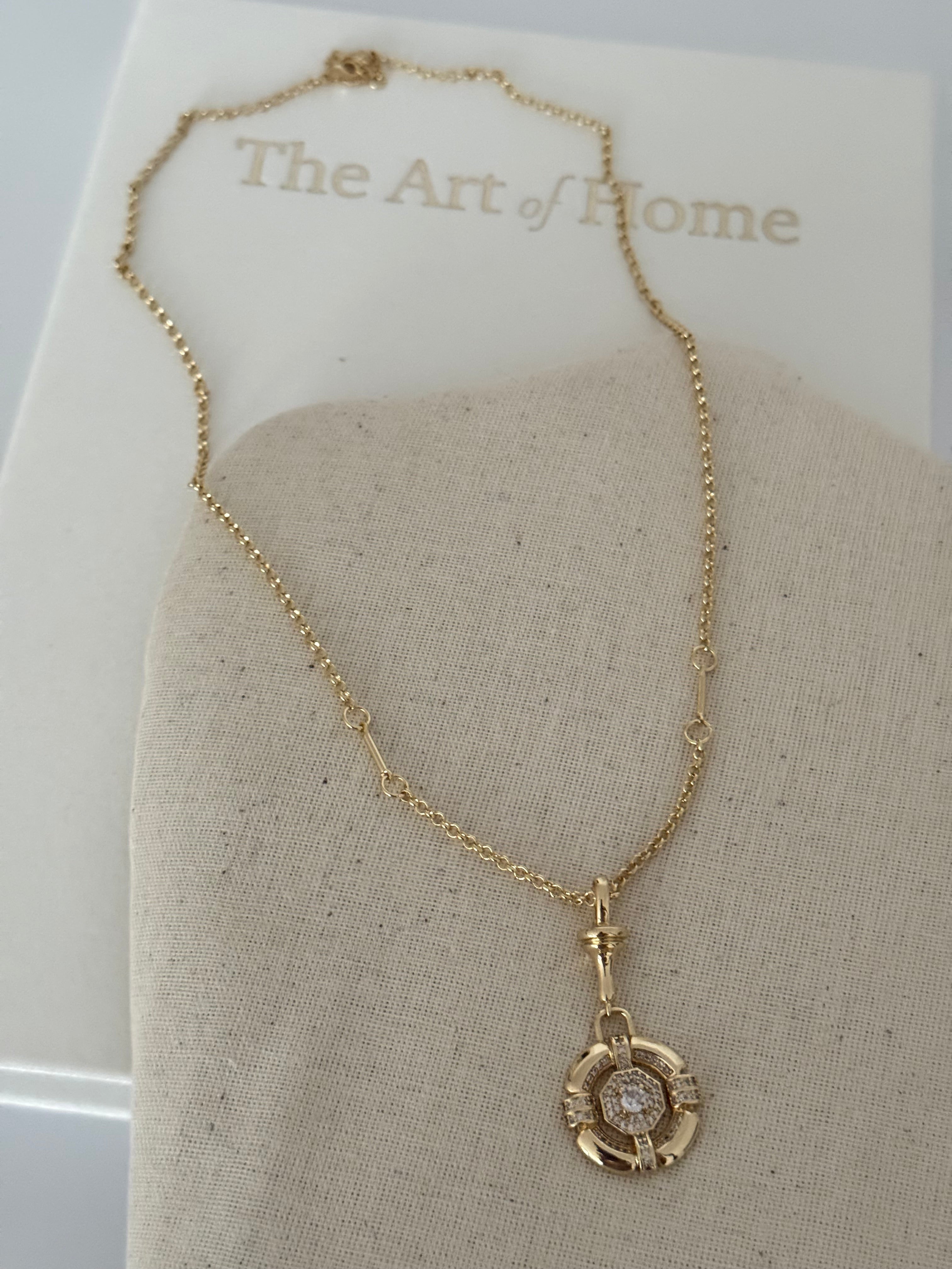 LİORE ANTİK DETAYLI UZUN GOLD KOLYE